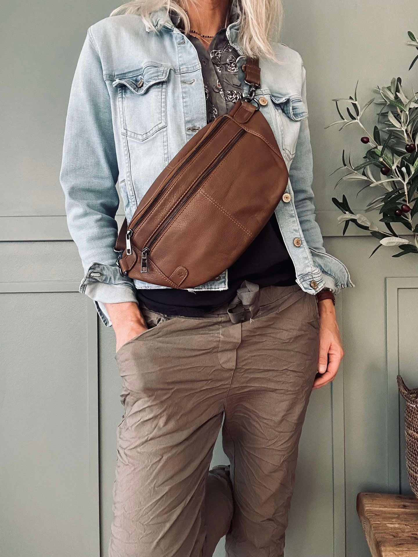 Bumbag Astrid - Braun / Gunmetal