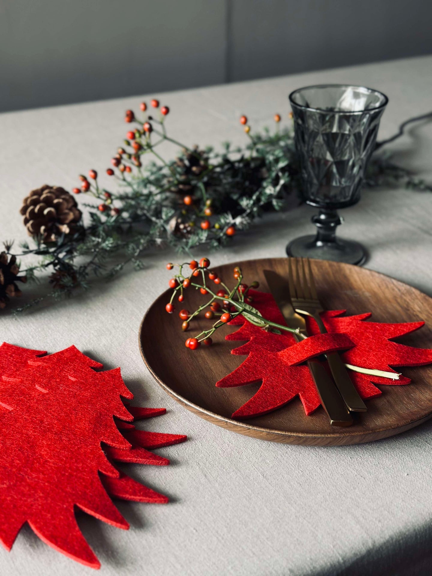 Weihnachtsbaum für Tischdekoration - Rot, 4 Stück