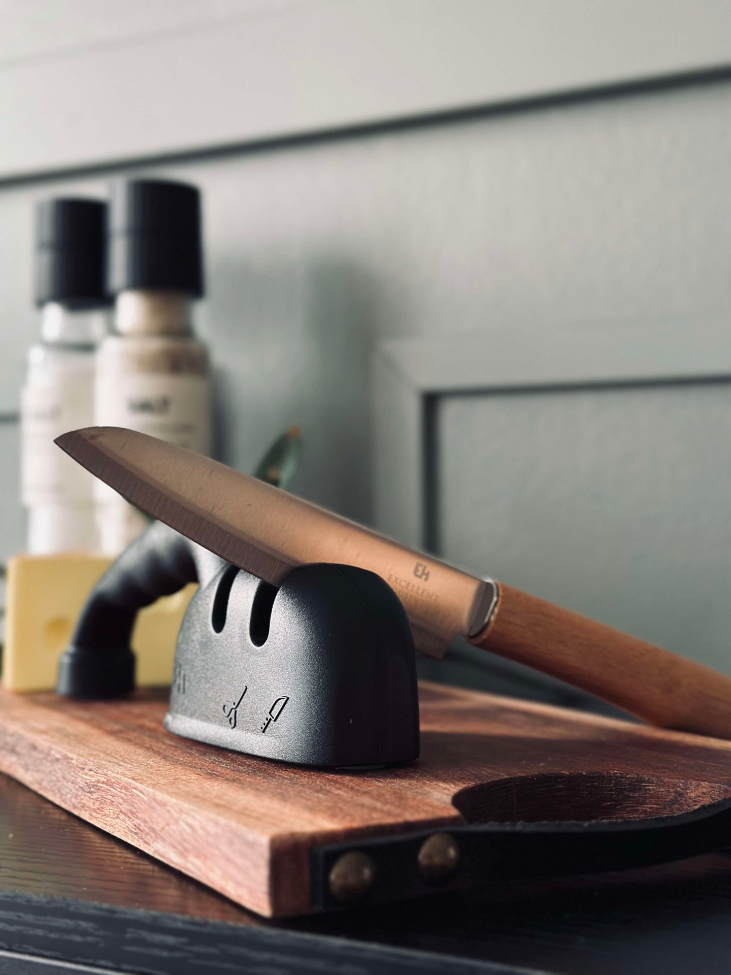 Schärfer für Messer und Scheren