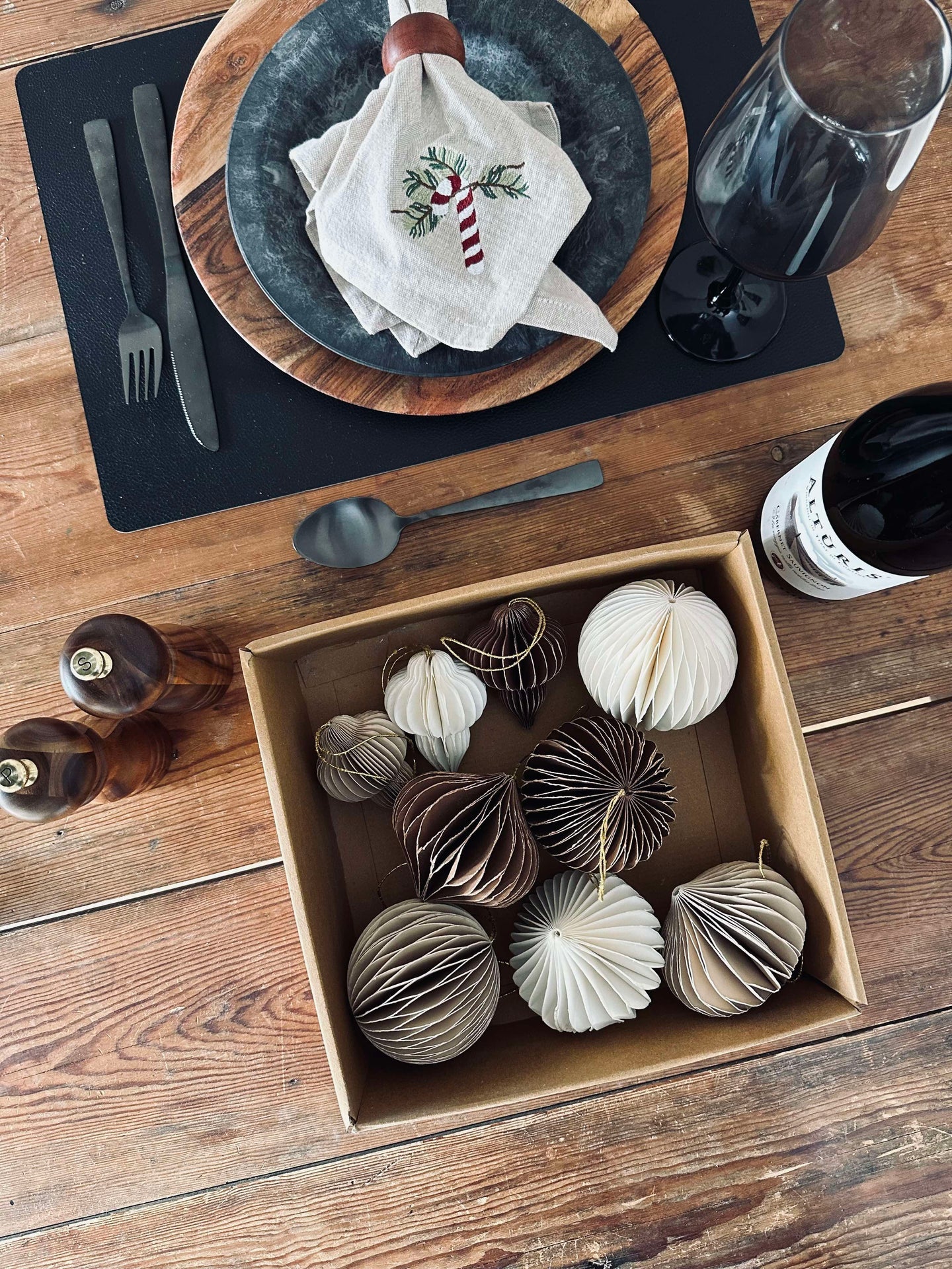 Weihnachtsanhänger aus Papier Large - 9 Stück