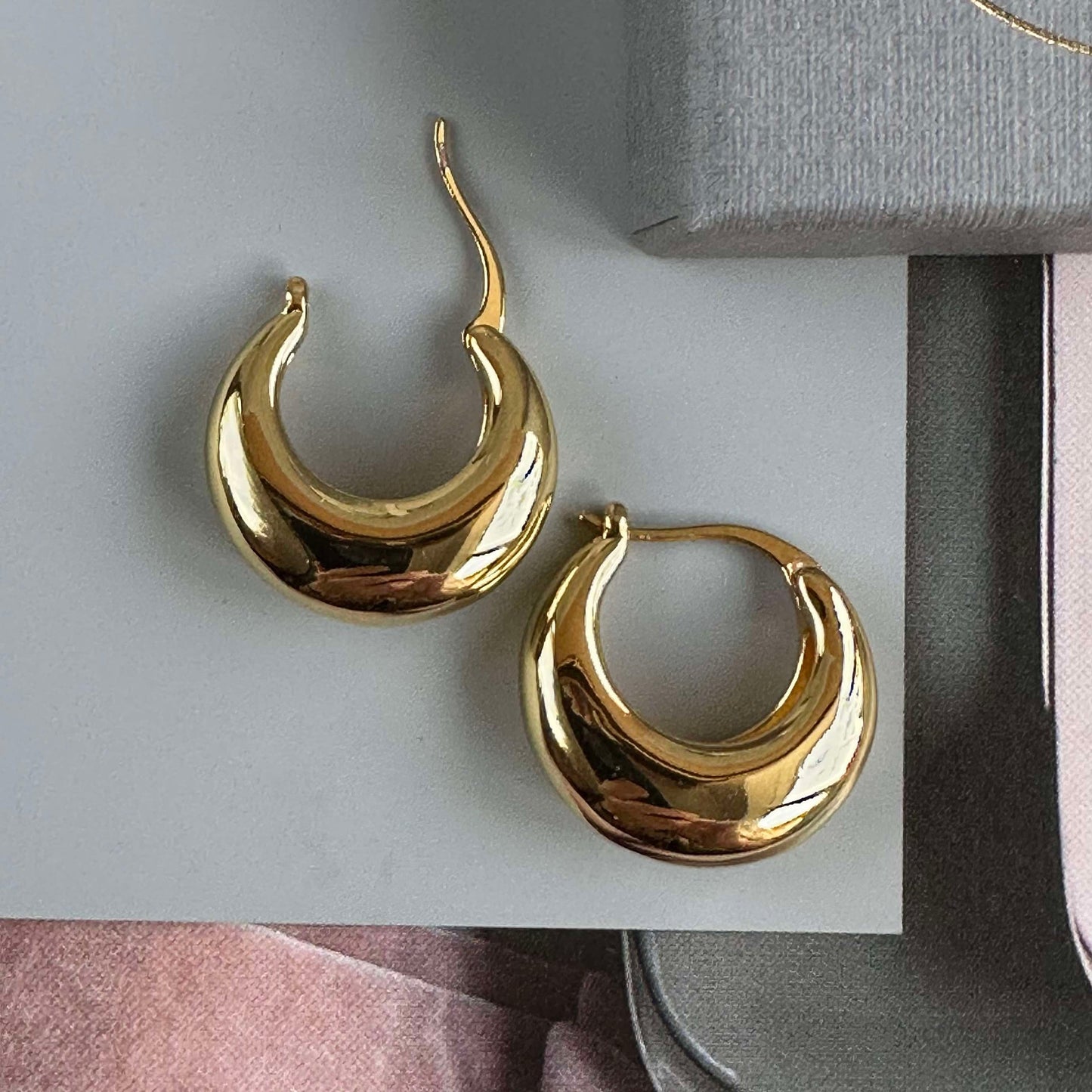 Ohrringe Baby mini 18K vergoldet