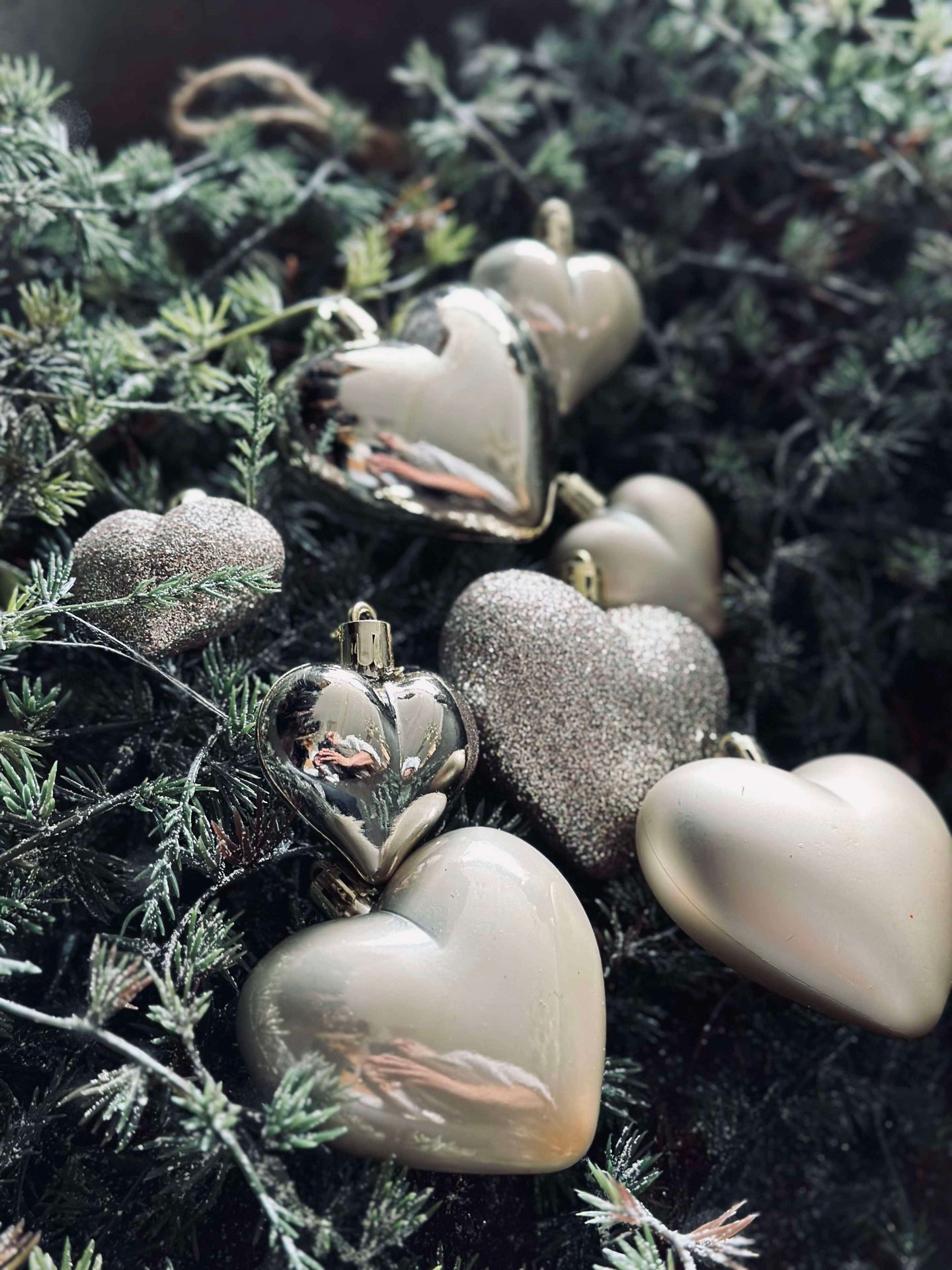 Weihnachtskugel-Set mit Herzen - 16 Stk