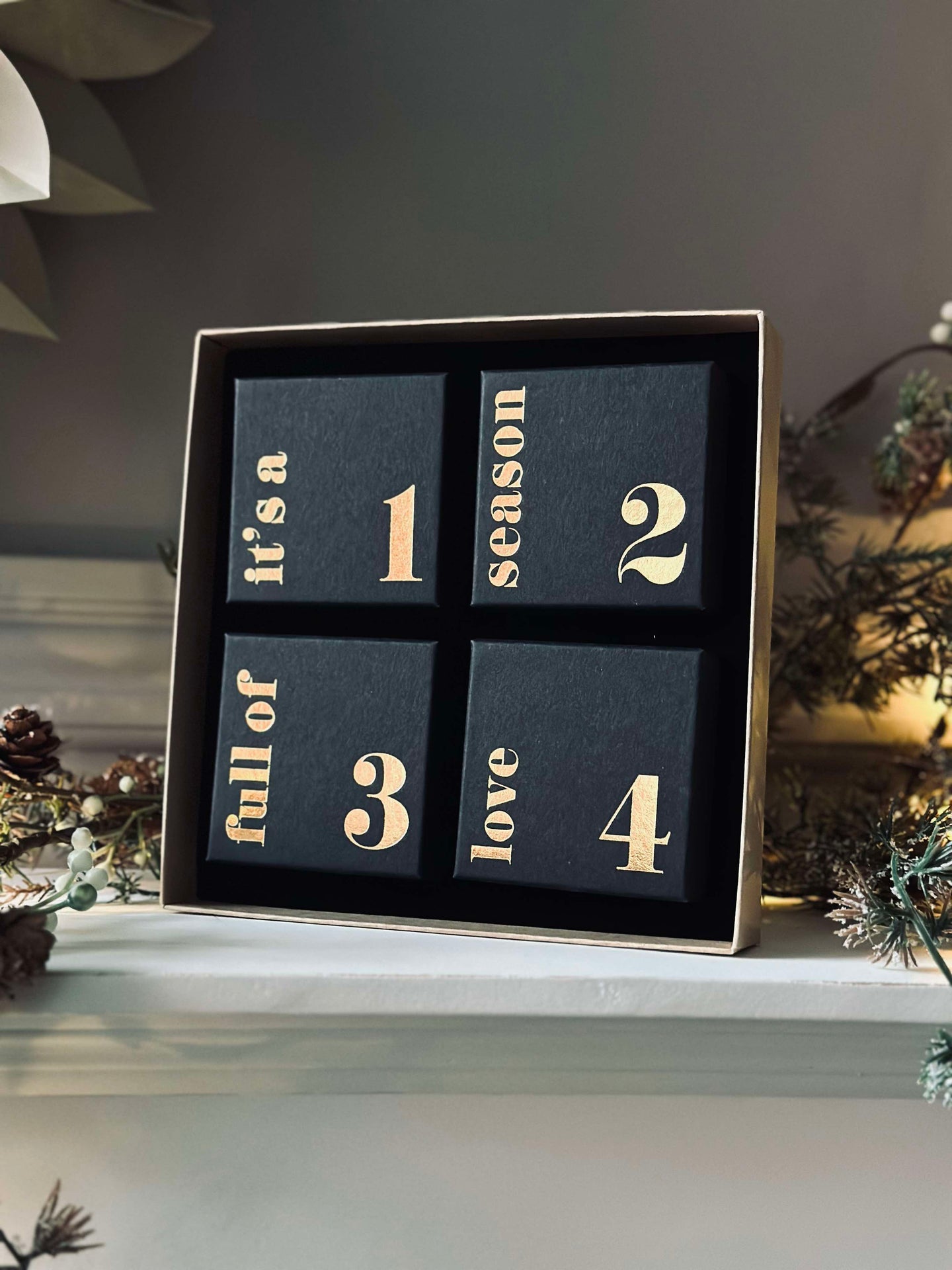Schmuck-Adventskalender - Vergoldet