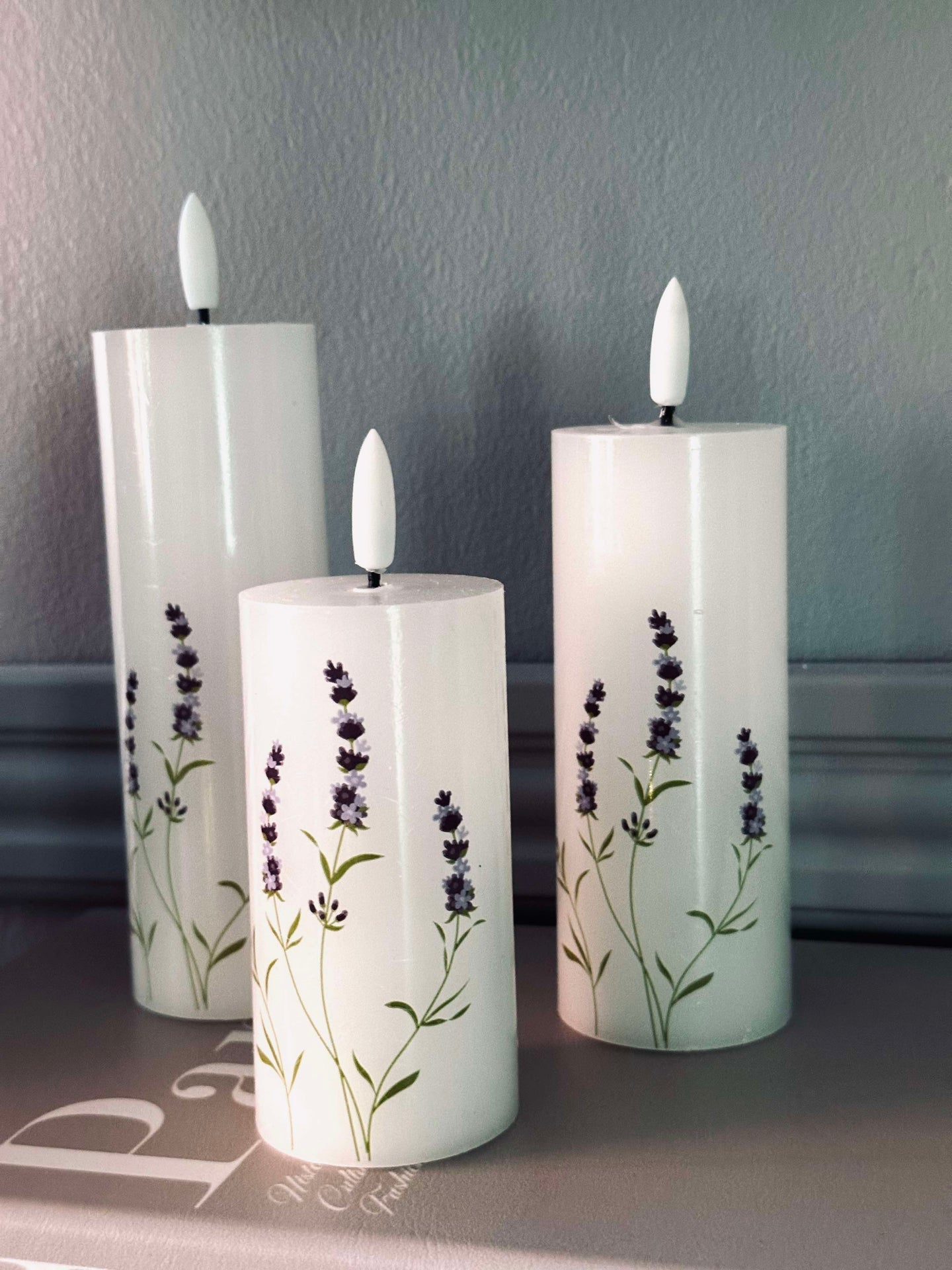 LED FLORA Lavendel – Set mit 3 Stück und Fernbedienung