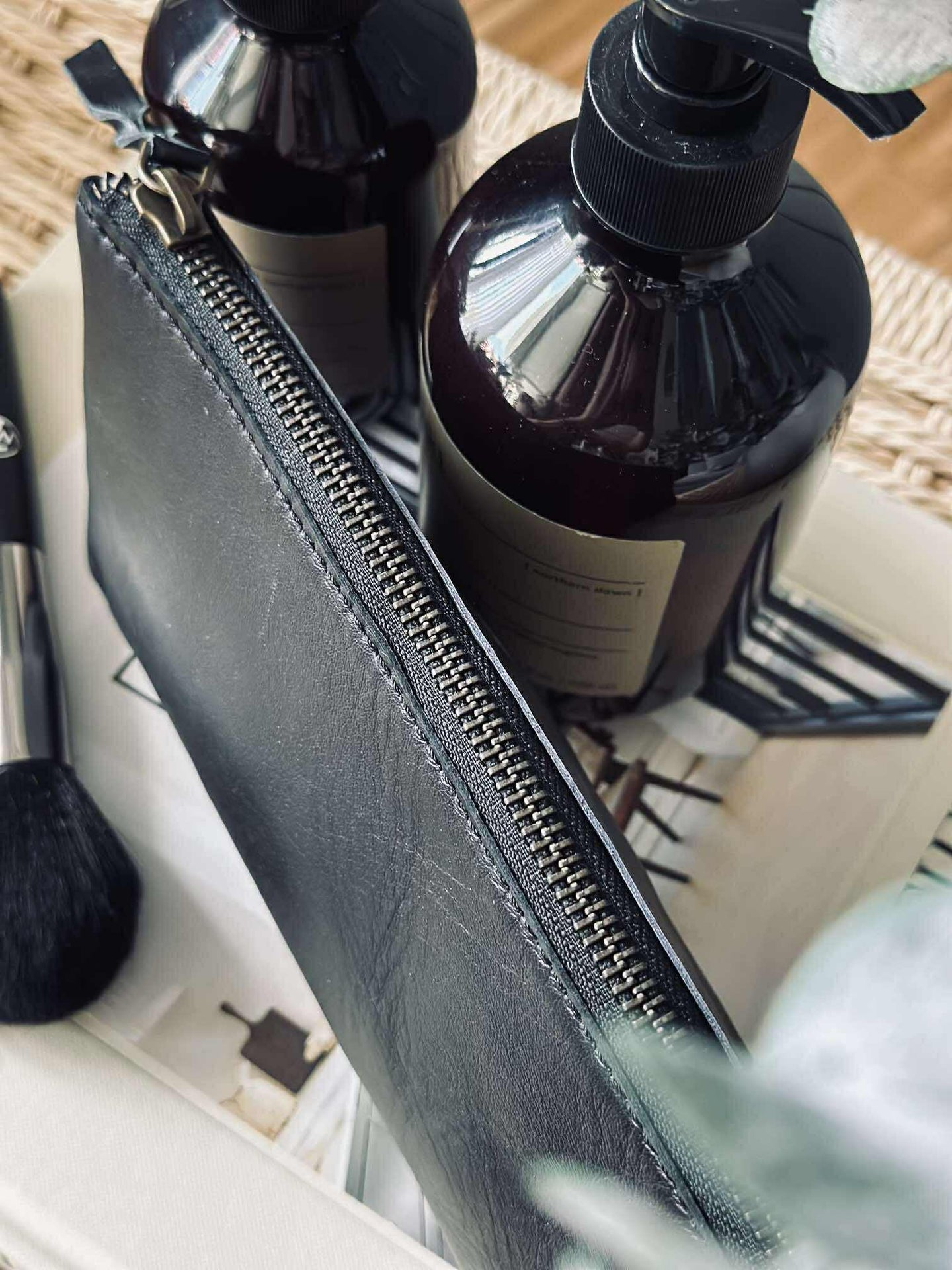Kosmetiktasche - Black leather
