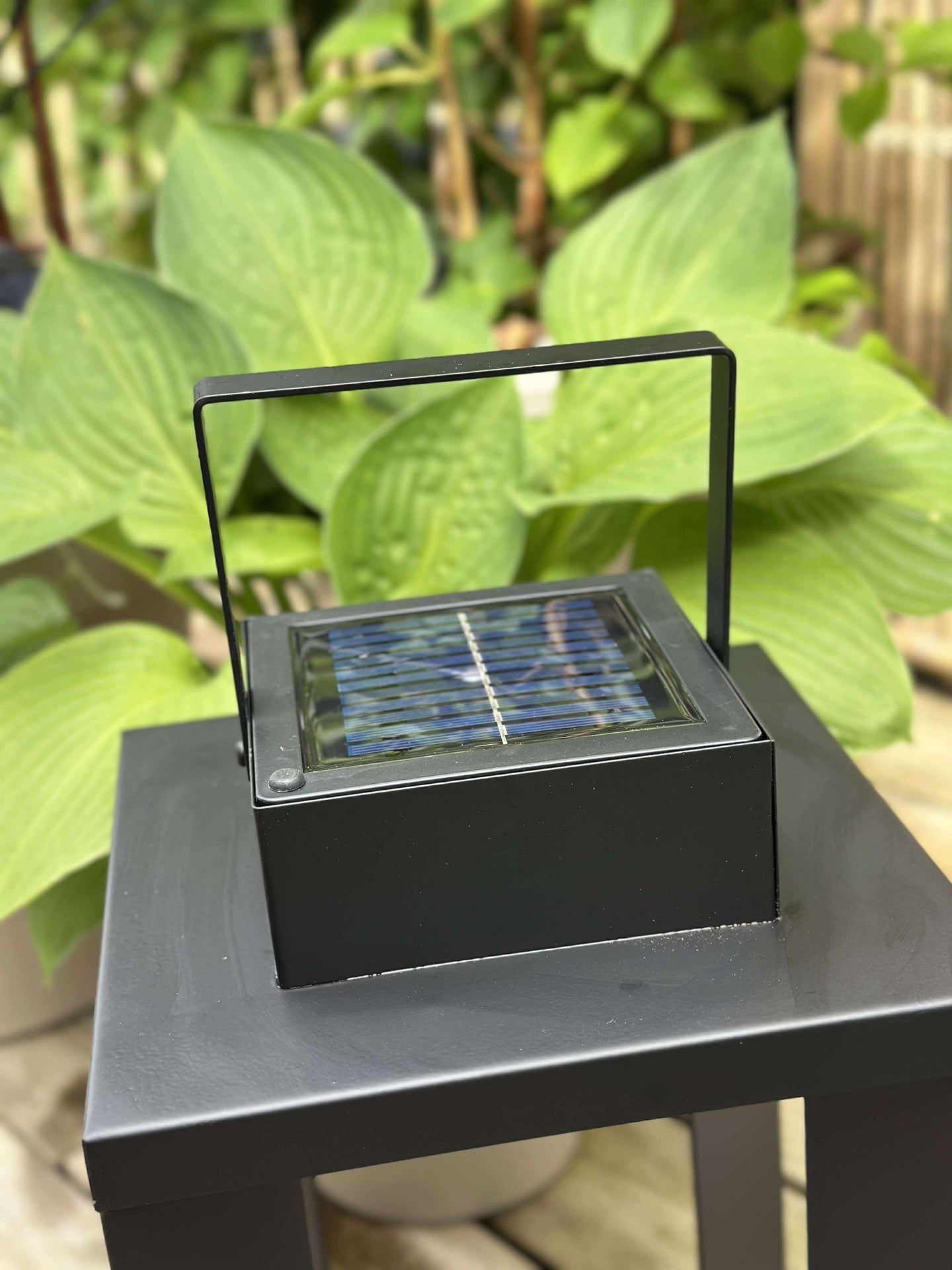 Laterne LUX mit Solarzellen