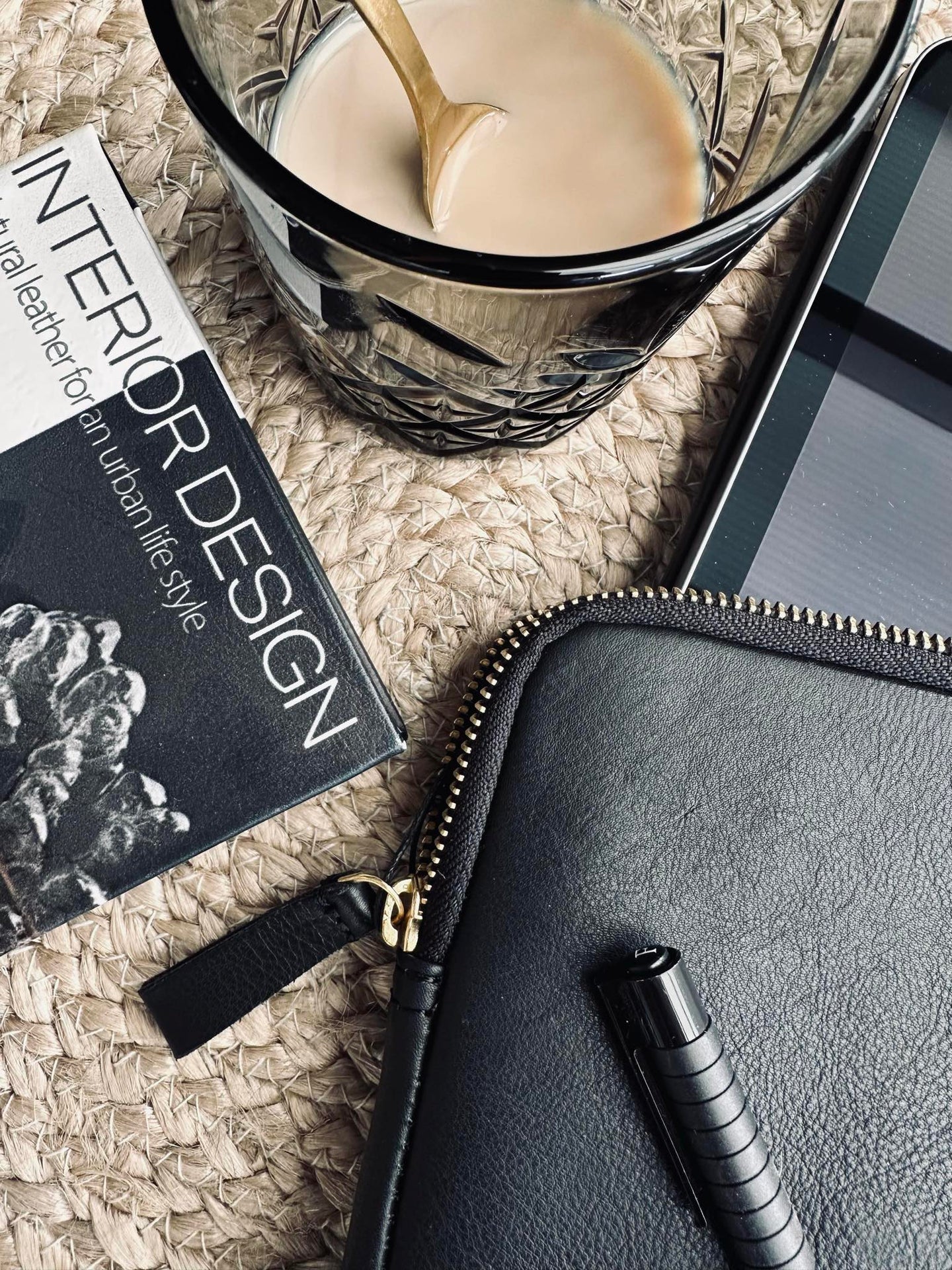 iPad-Sleeve - Schwarz / Gold