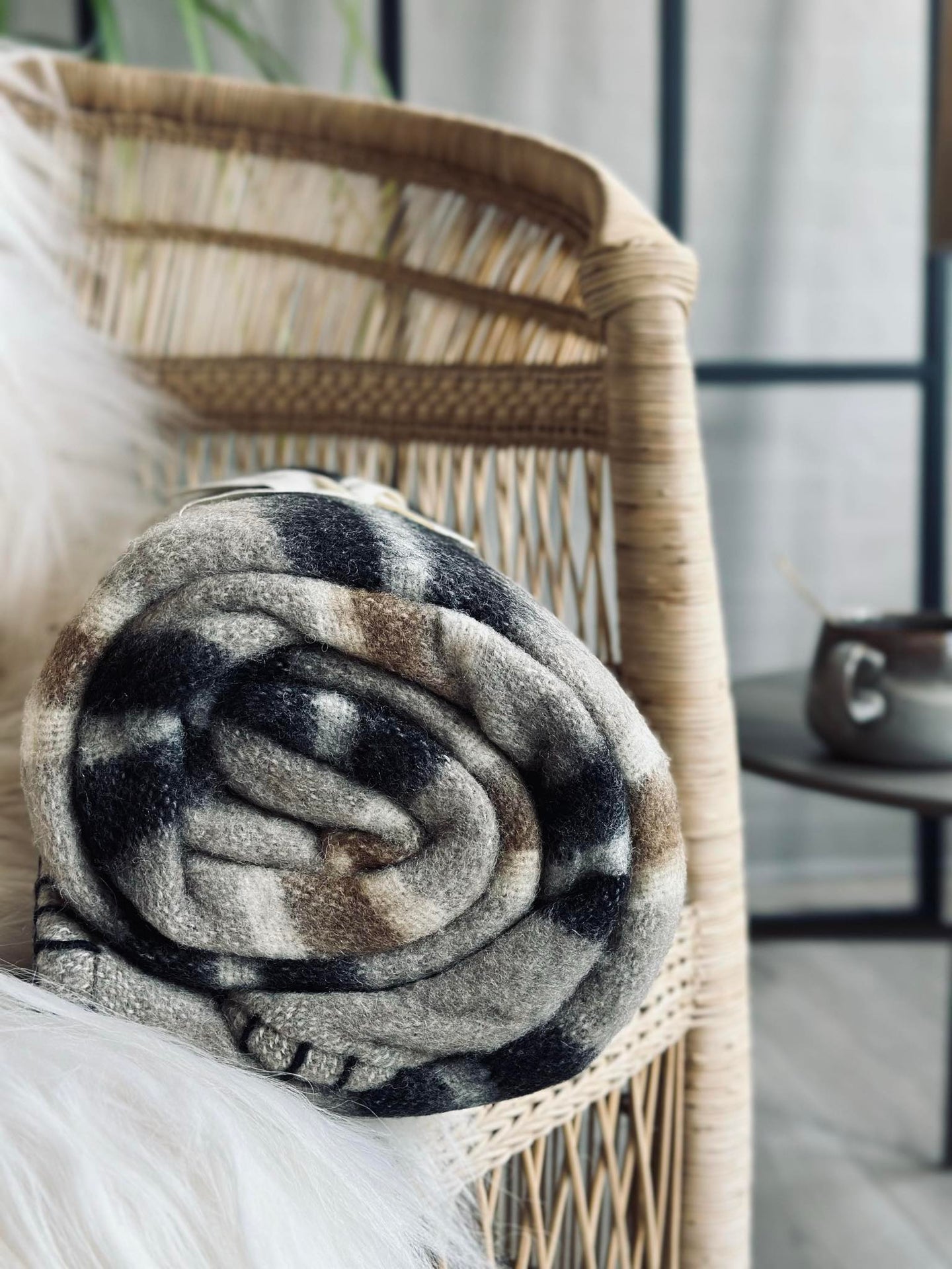 Plaid 100 % Wolle - Taupe-Streifen