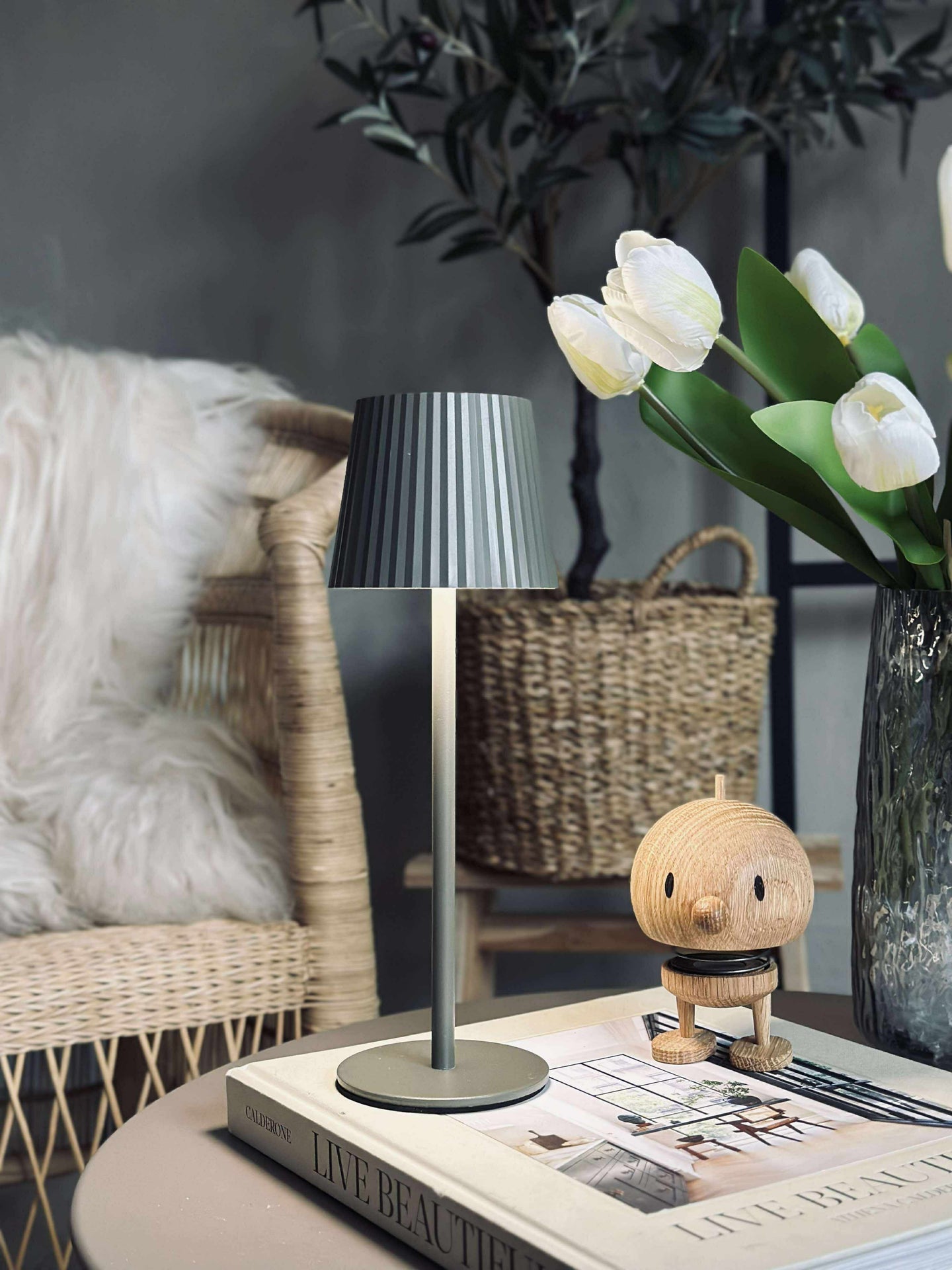 LED-Tischlampe MILLA Taupe - wiederaufladbar
