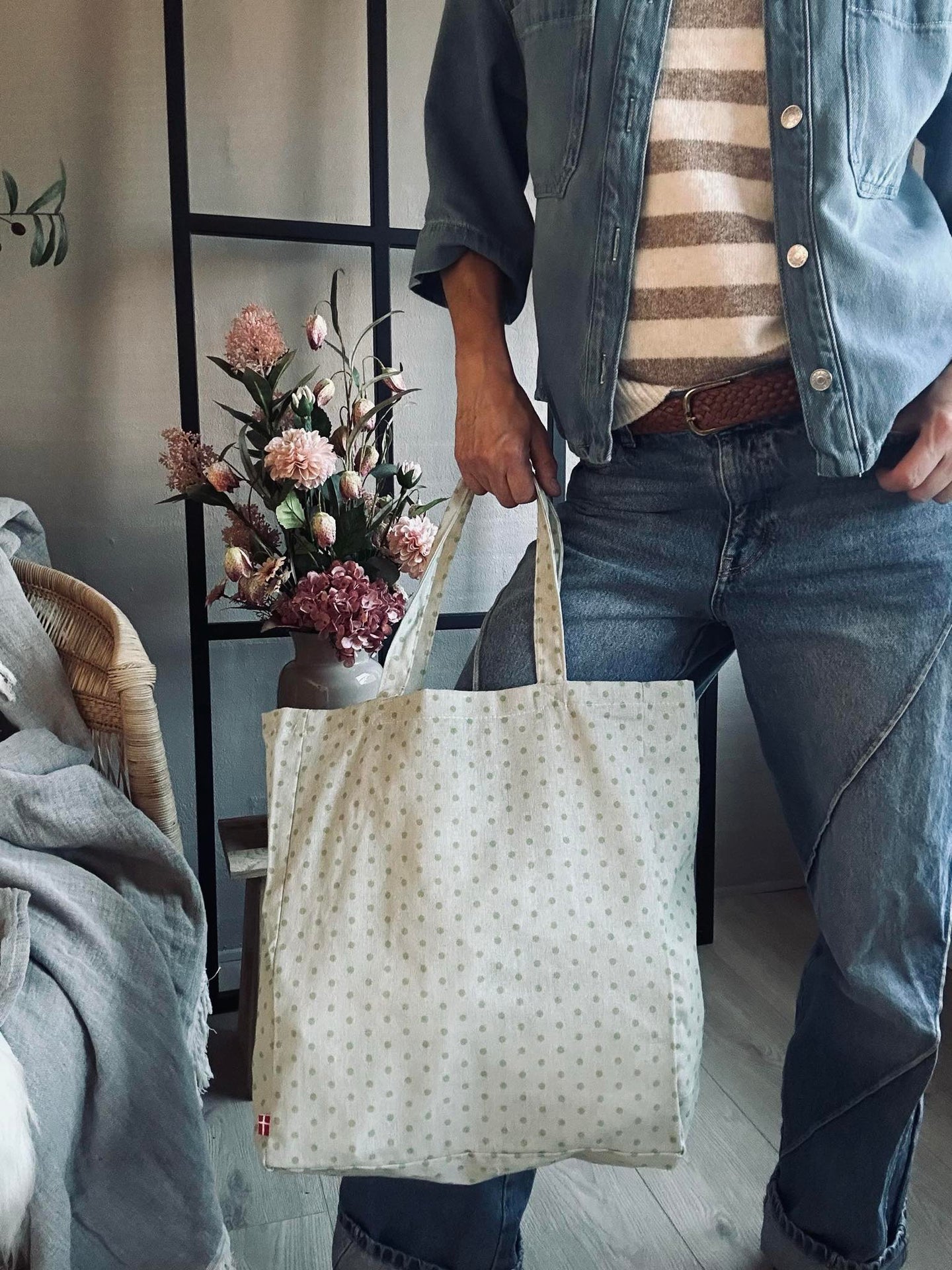 Shopper - Green dots