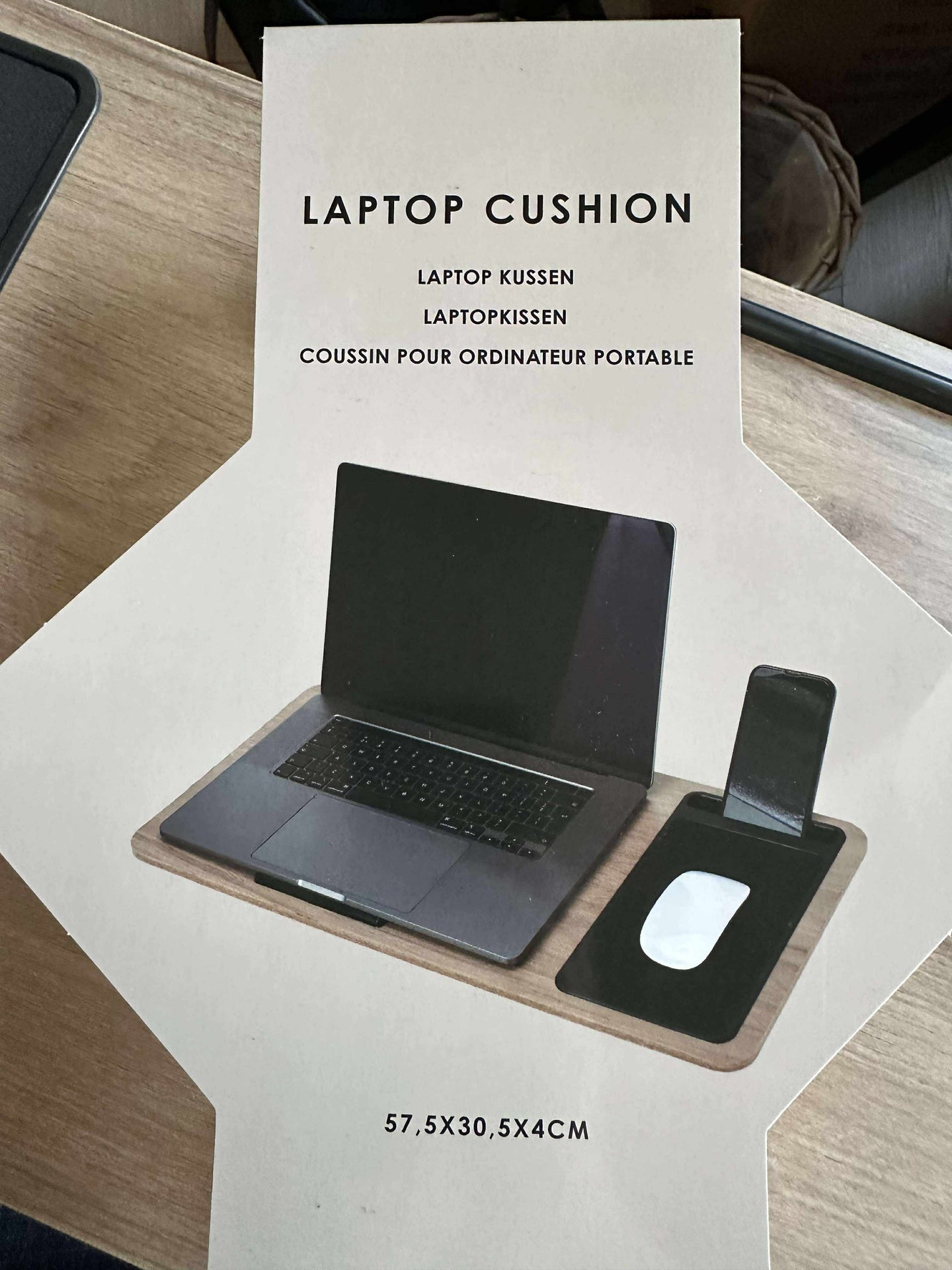 Tablett für Laptop und Telefon
