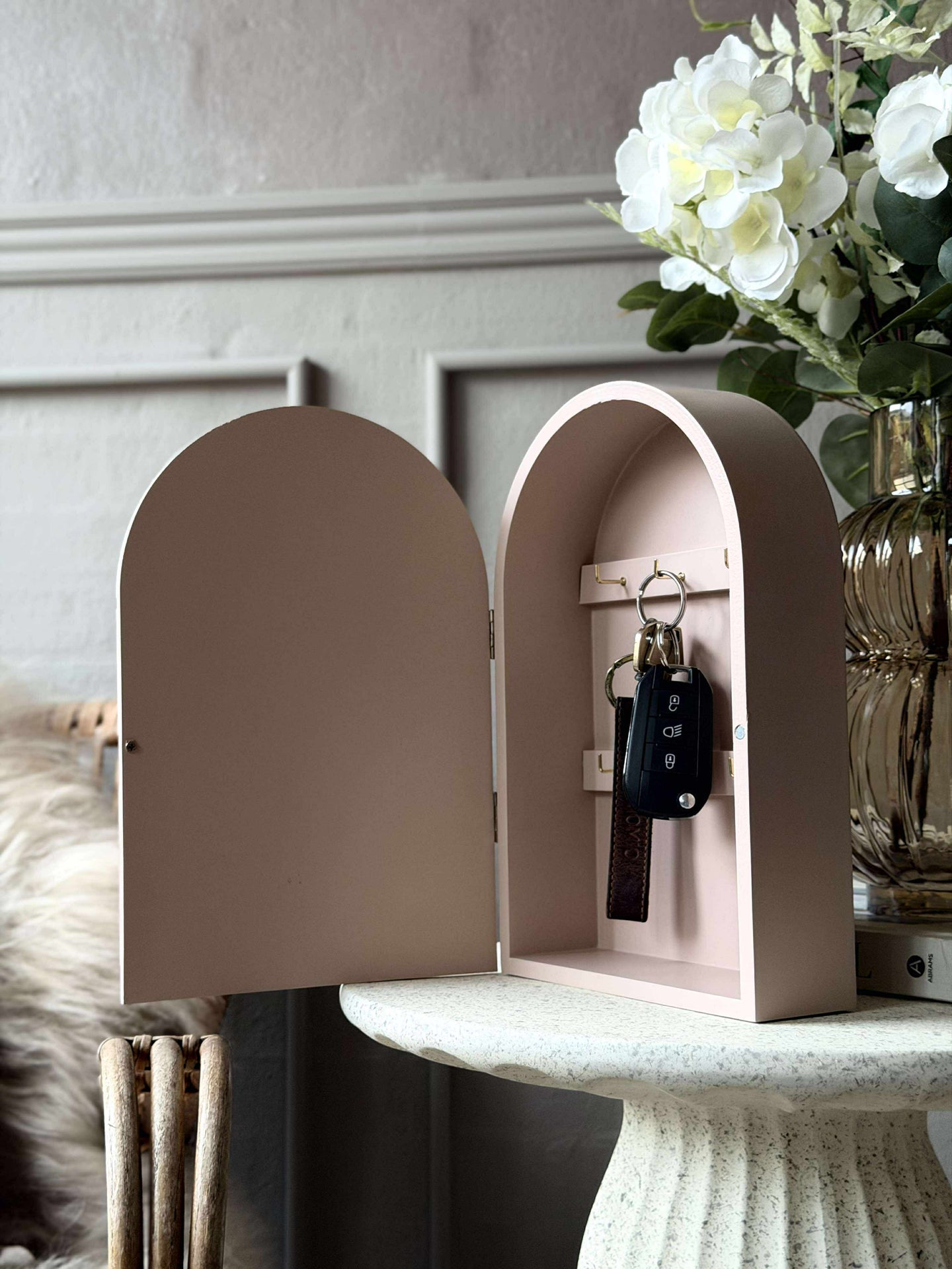 Schlüsselschrank - Creme oder Rosa