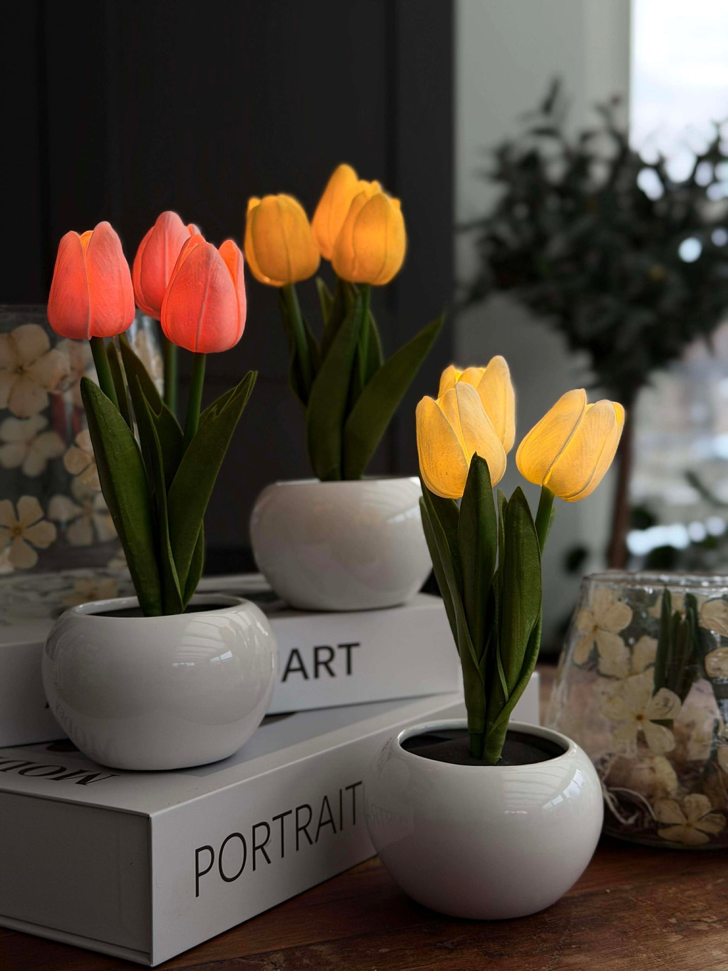Tulpen mit Licht - Weiß