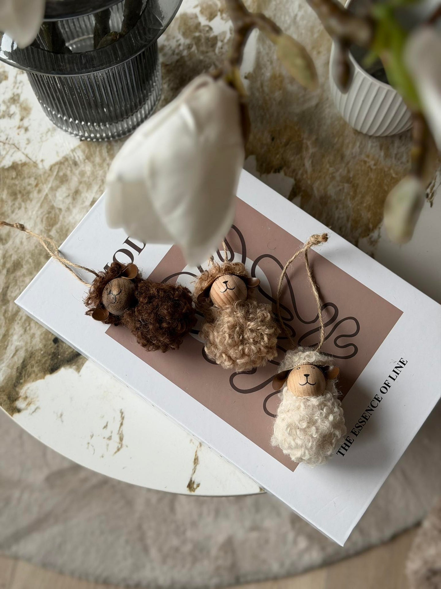 Hängendes Fluffy-Schaf - Verschiedene Farben