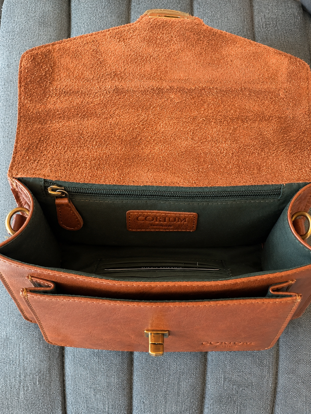 Box bag - new cognac