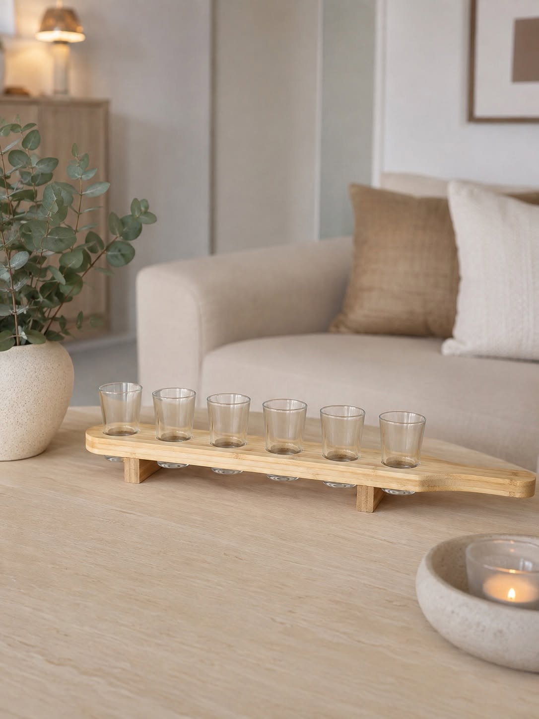Shotsgläser auf Tablett