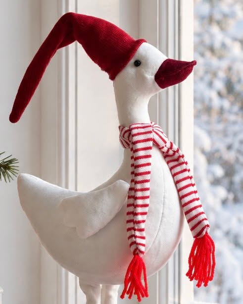 Weihnachtsente mit roter Mütze