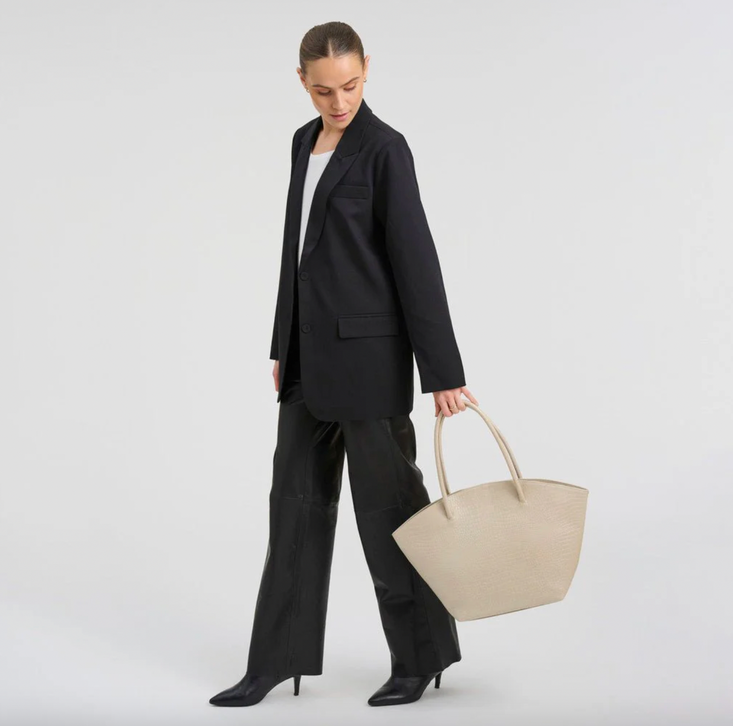 Shopper Croco aus Leder - Sand
