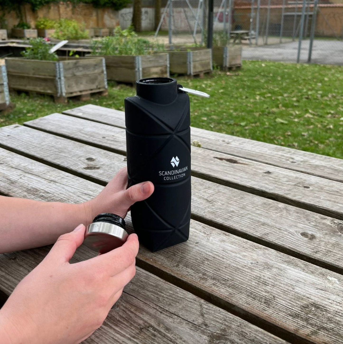 Sammenklappelig silikone vandflaske 700 ml
