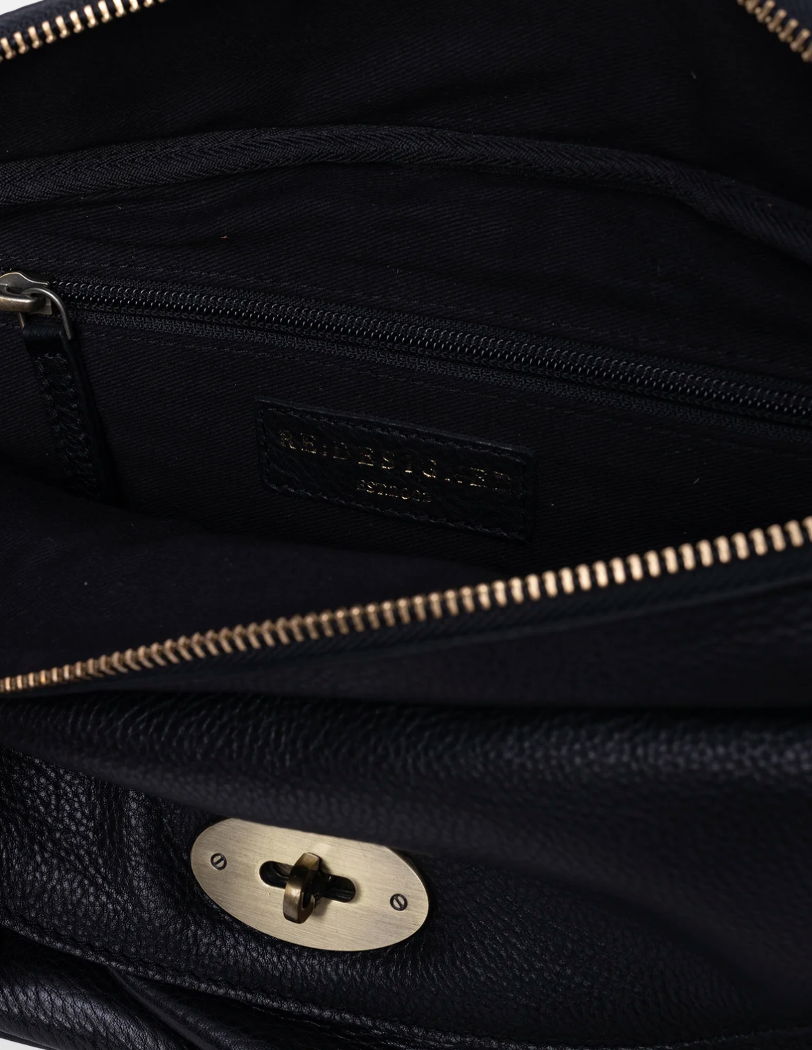 Bumbag Saya - Black