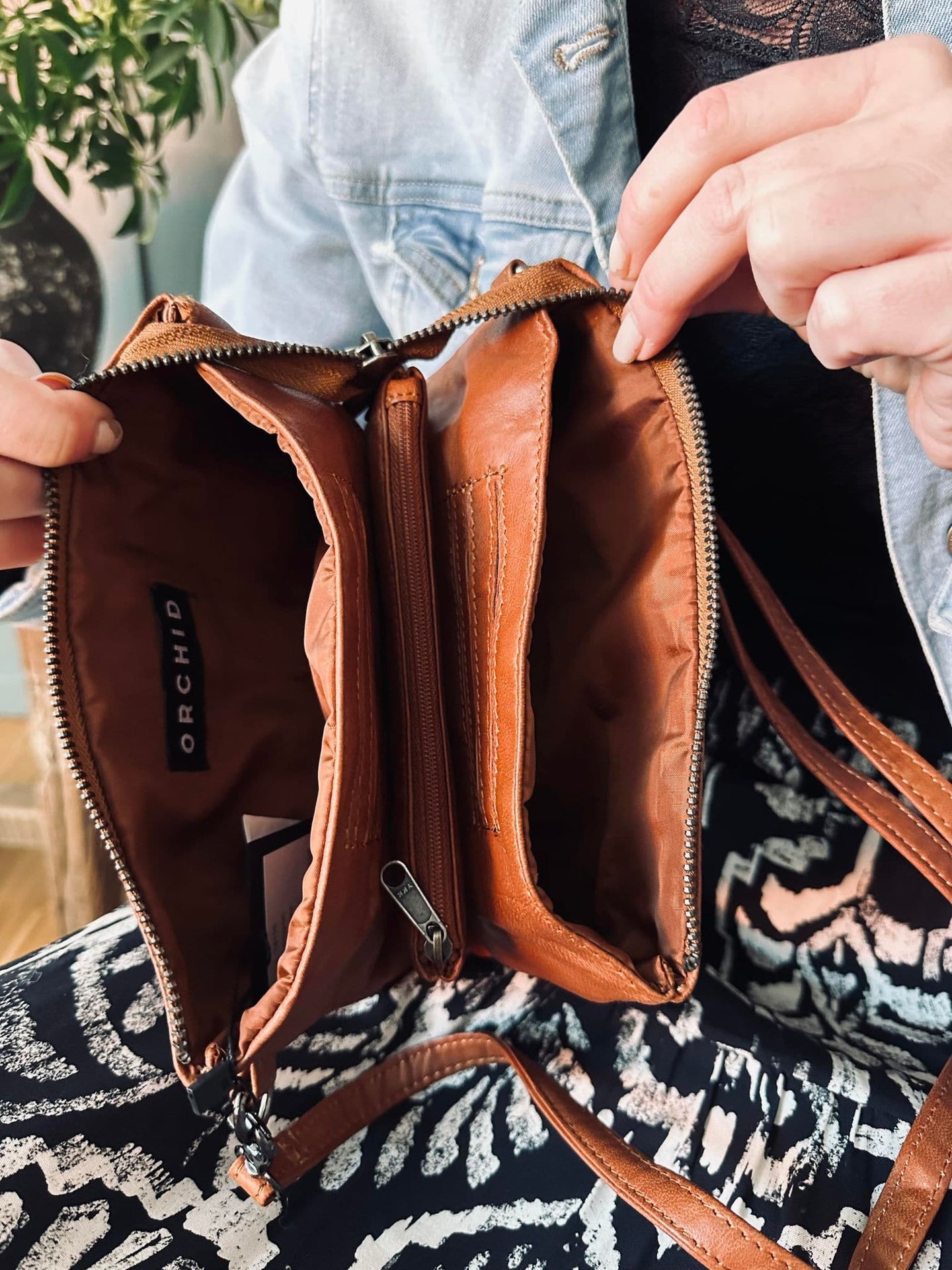 Clutch Jelva Cognac - VIAMAJA.DK