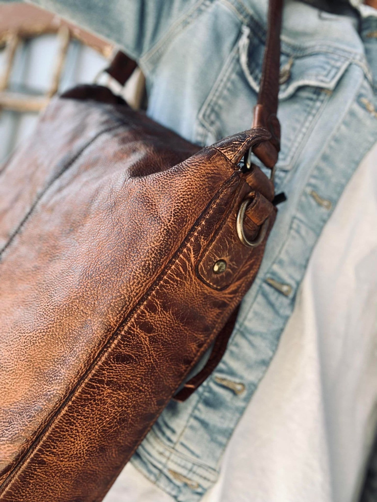 Crossbody LUNA BIG - 2 taskeremme medfølger - VIAMAJA.DK