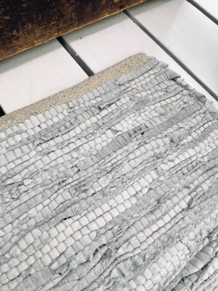 Gulvtæppe - Lys grå læder 60x90 - VIAMAJA