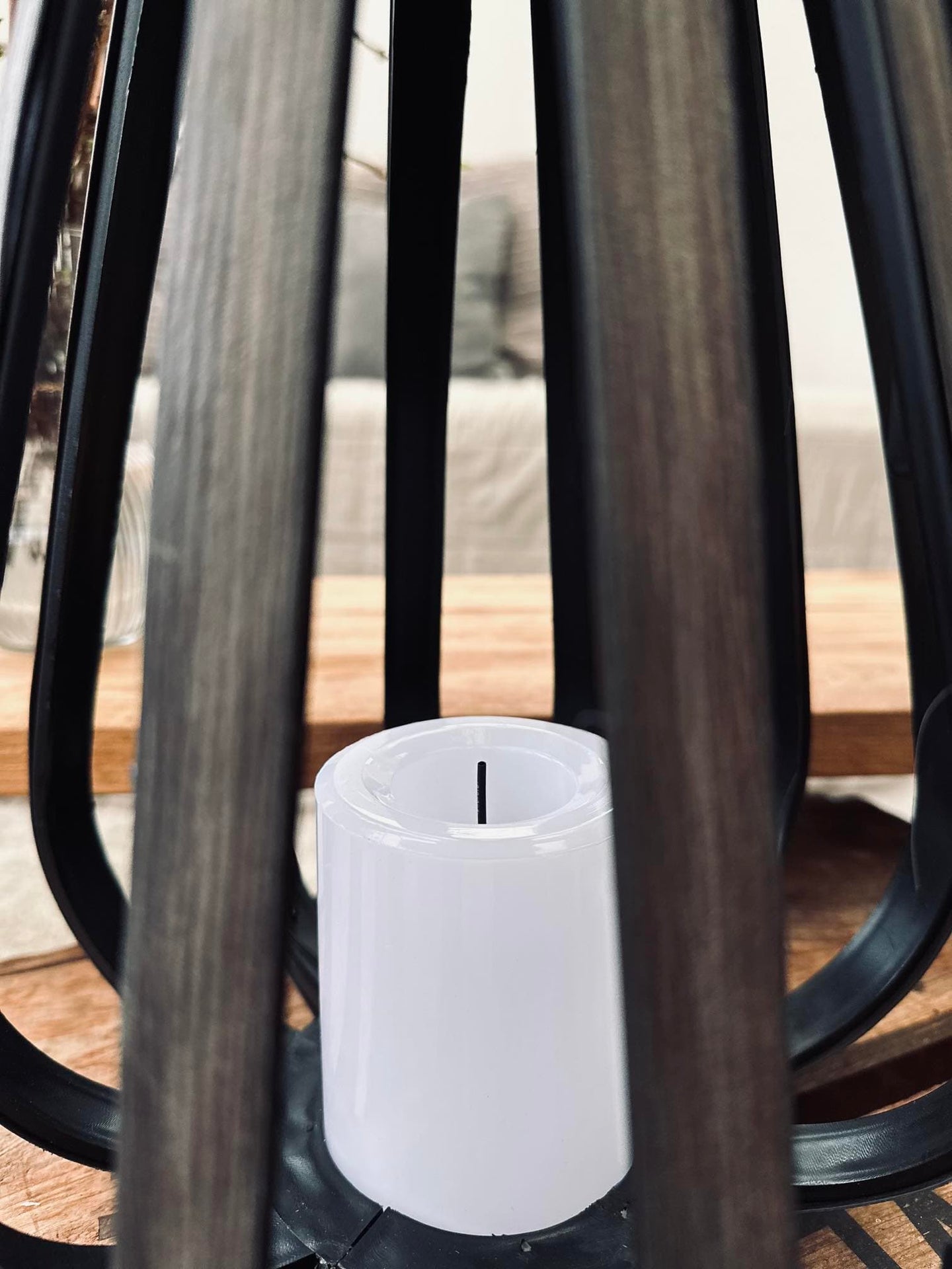 Lanterne med solceller – Dark 34cm - VIAMAJA.DK