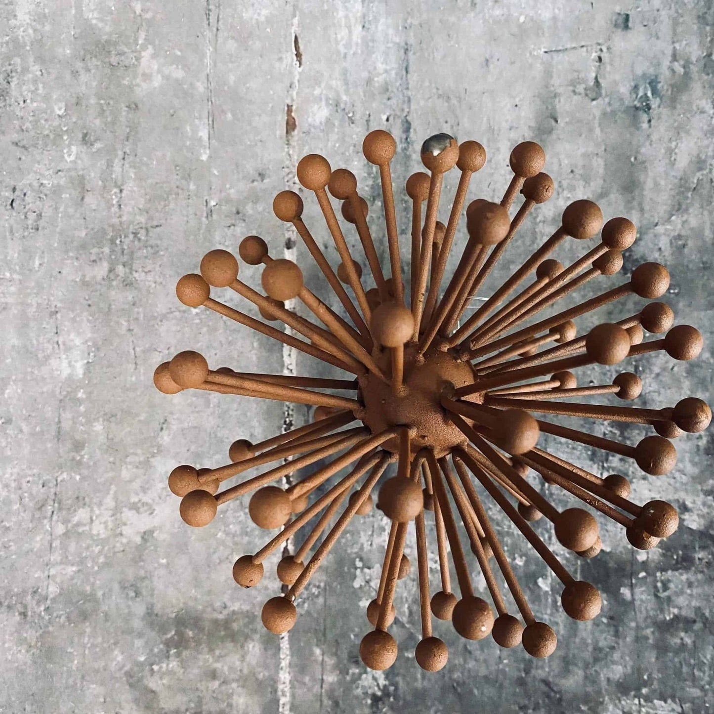 Rust Kugle 17cm - VIAMAJA.DK