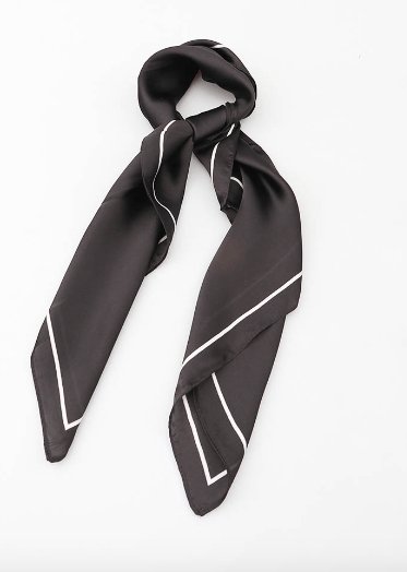 Tørklæde Black Silk - 70x70 - VIAMAJA.DK
