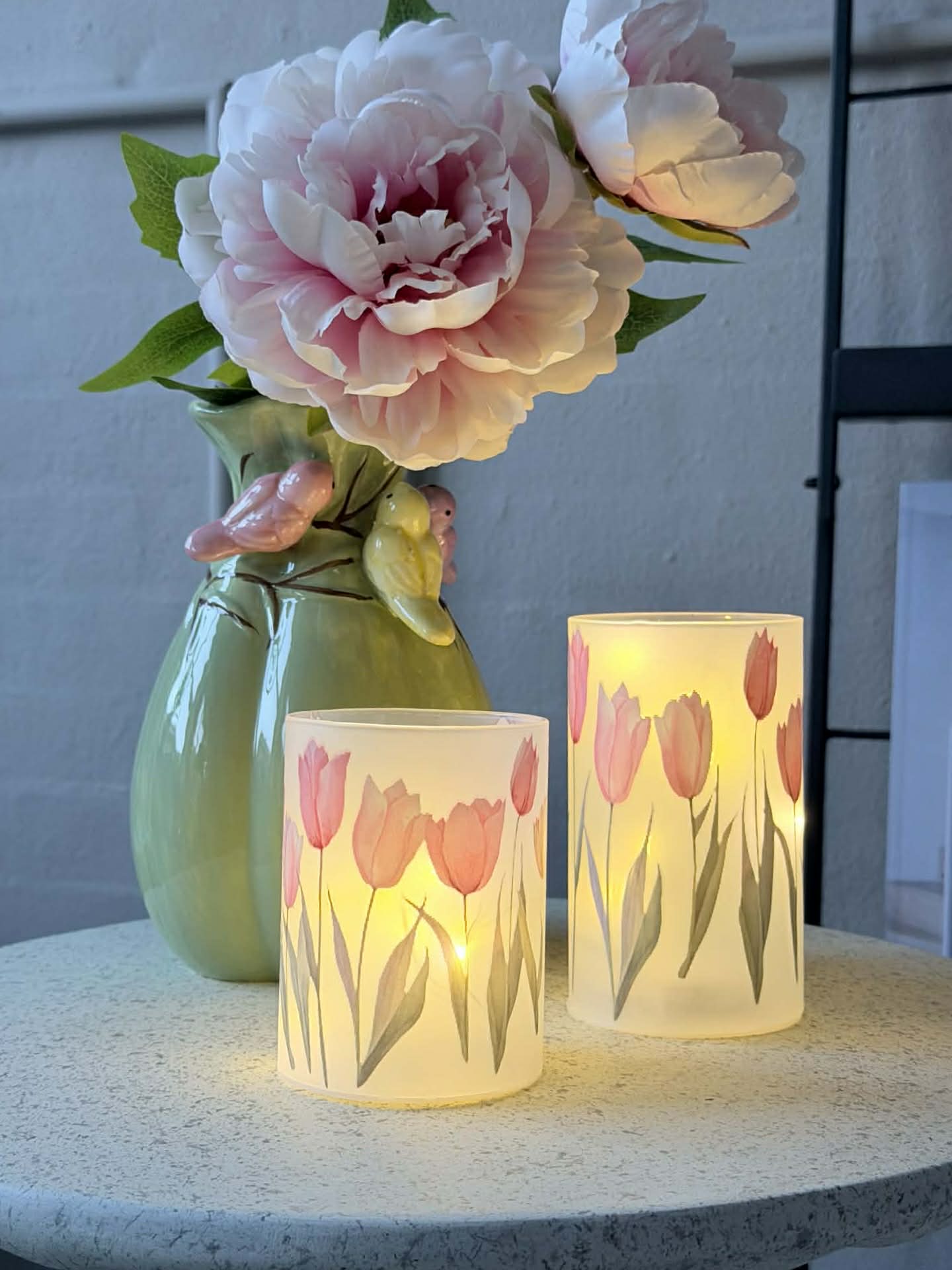 Tulpen-Kerzenhalter mit LED-Licht - 2 Stk.