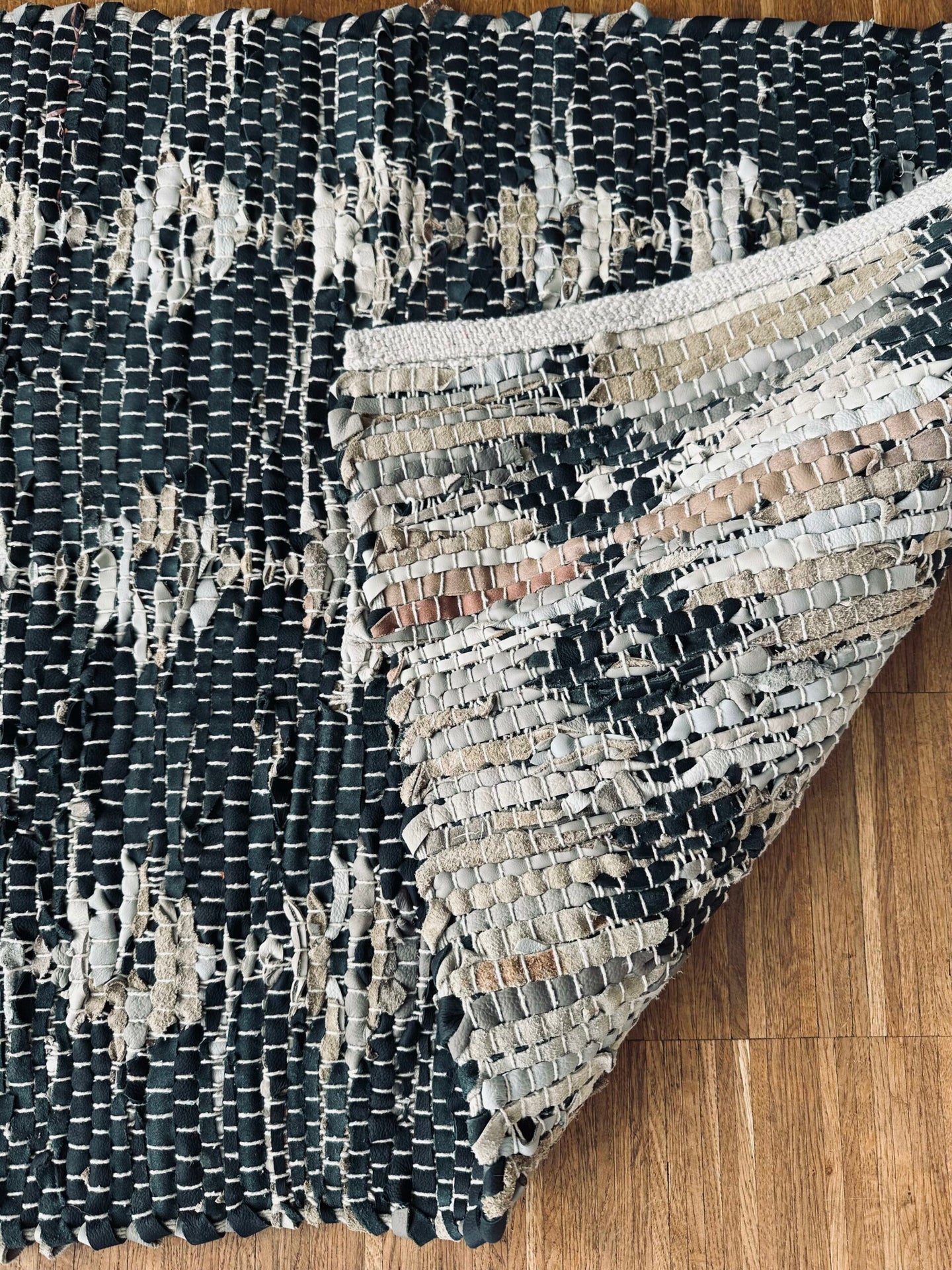 Teppich aus geflochtenem Leder – 60x90 cm