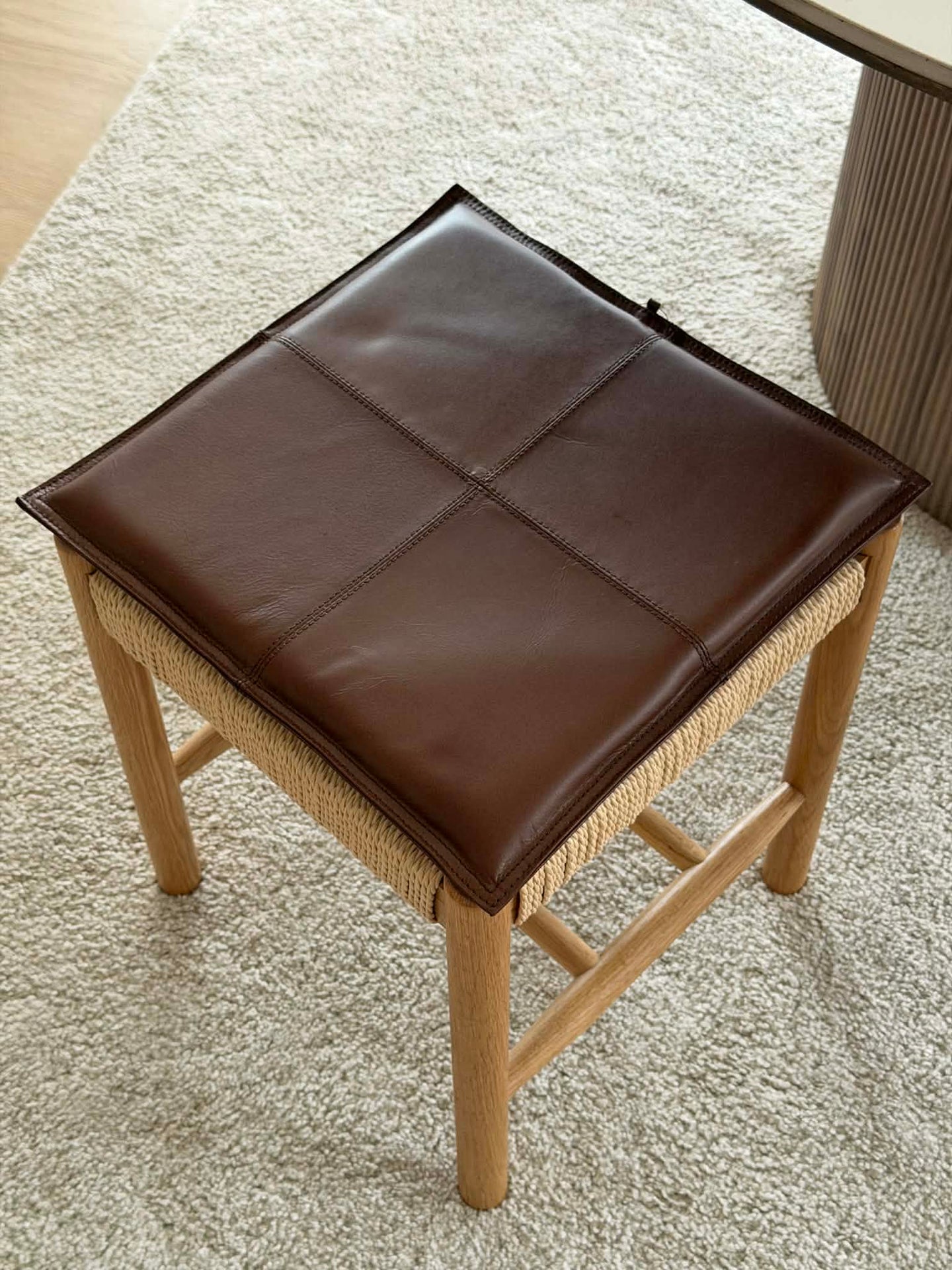 Sitzkissen aus Leder - Walnuss 38x38cm