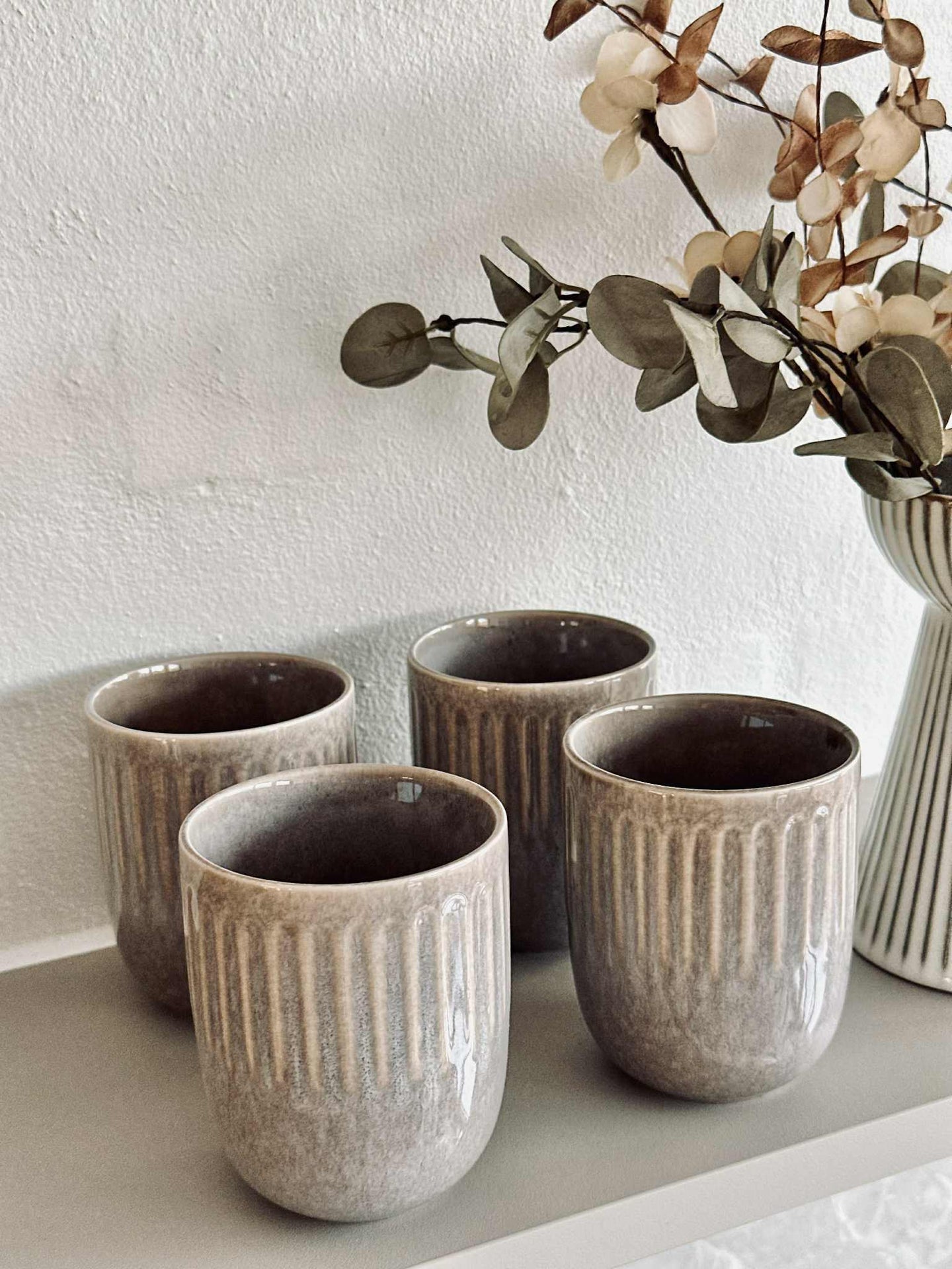 Becher Steingut – Packung mit 4 Stk. - Verschiedene Farben