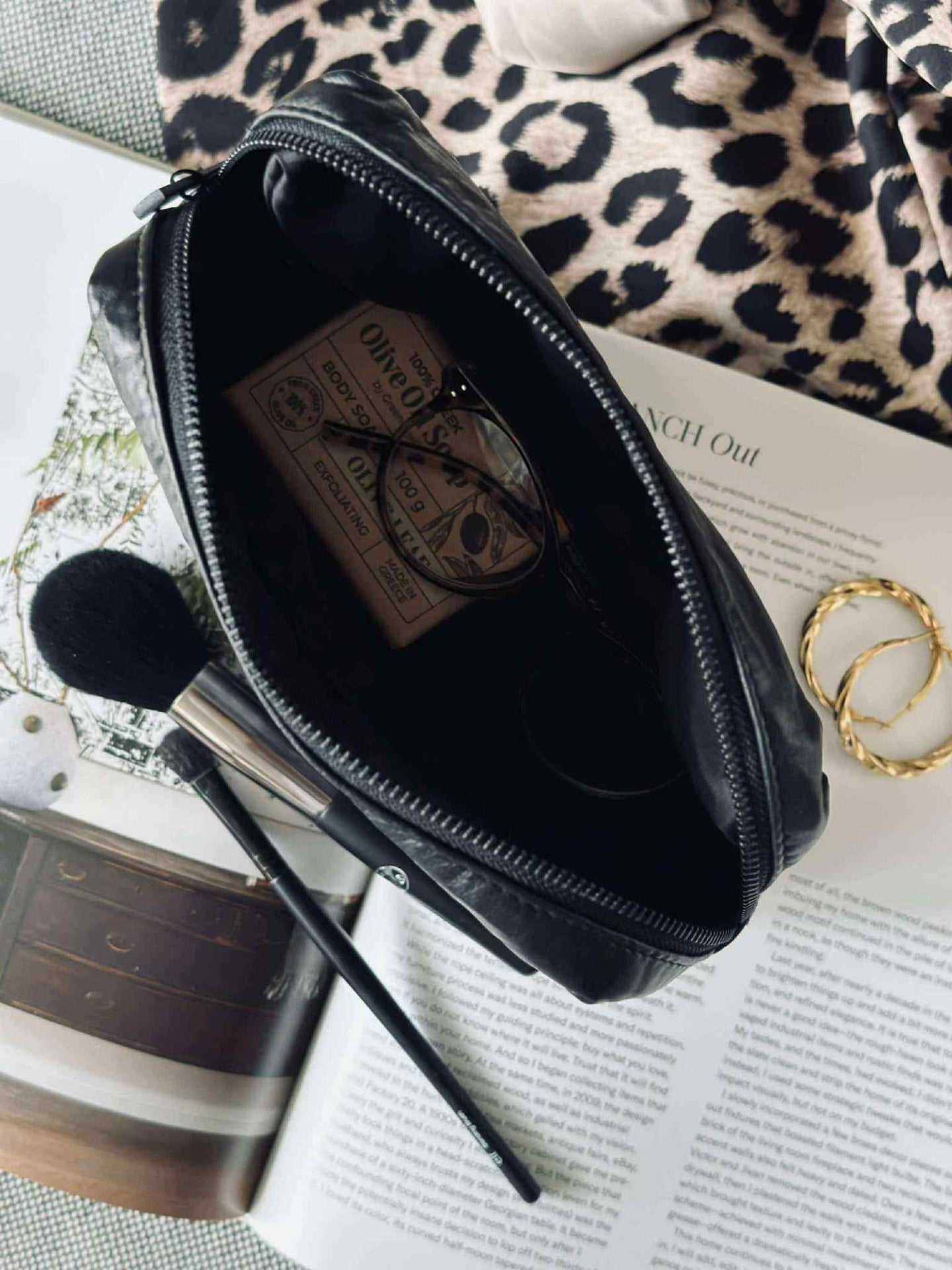 Kosmetiktasche - Black / black