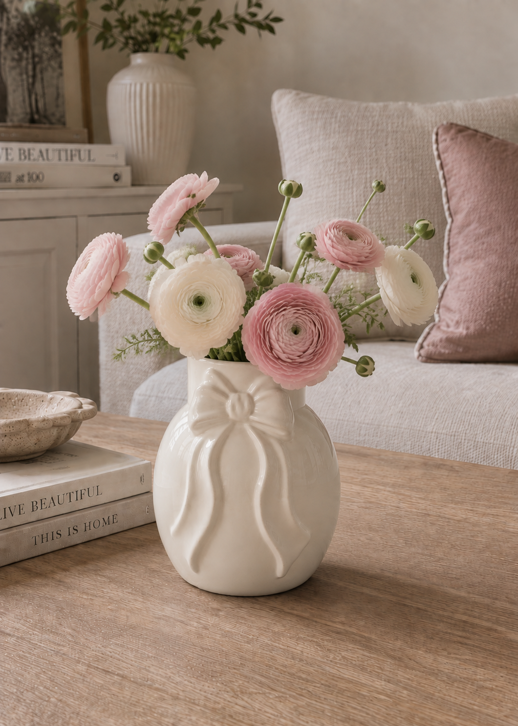 Vase mit Schleife - White