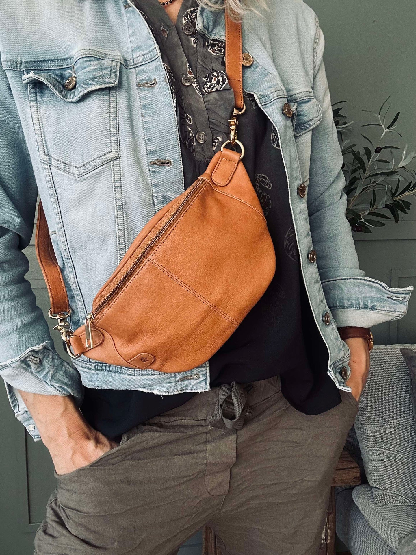 Gürteltasche Molly - Cognac / Gold