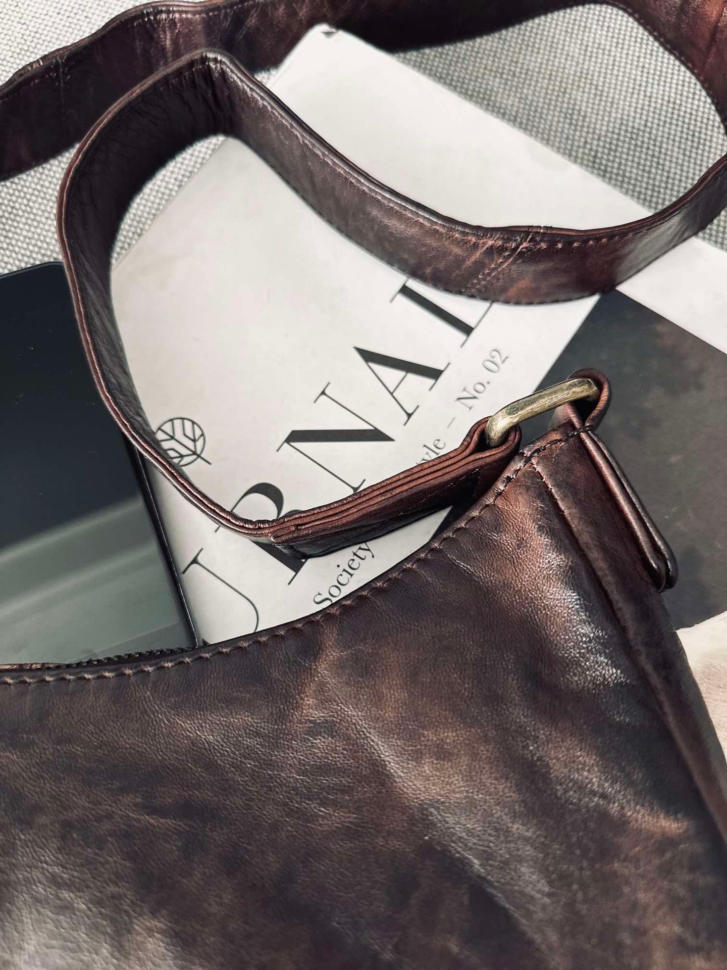 Schultertasche ELSA – Winter brown