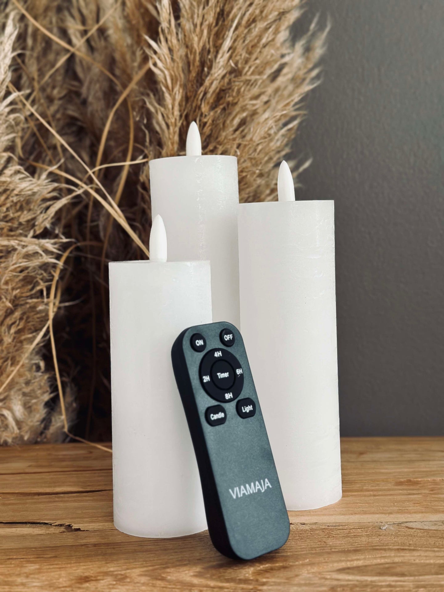 LED Blockkerzen / Weiß – 3 Stk. Rustikale Kerzen Ø 5 cm