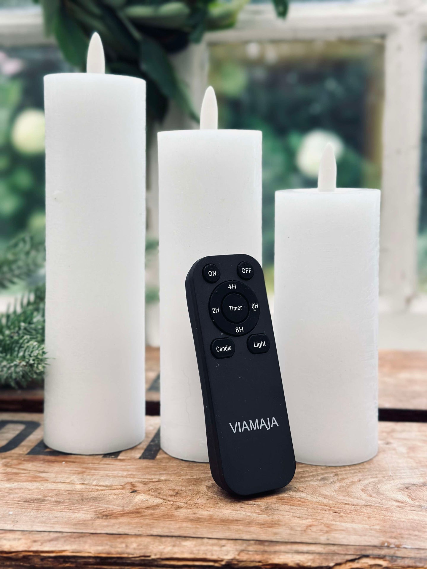 LED Blockkerzen / Weiß – 3 Stk. Rustikale Kerzen Ø 5 cm