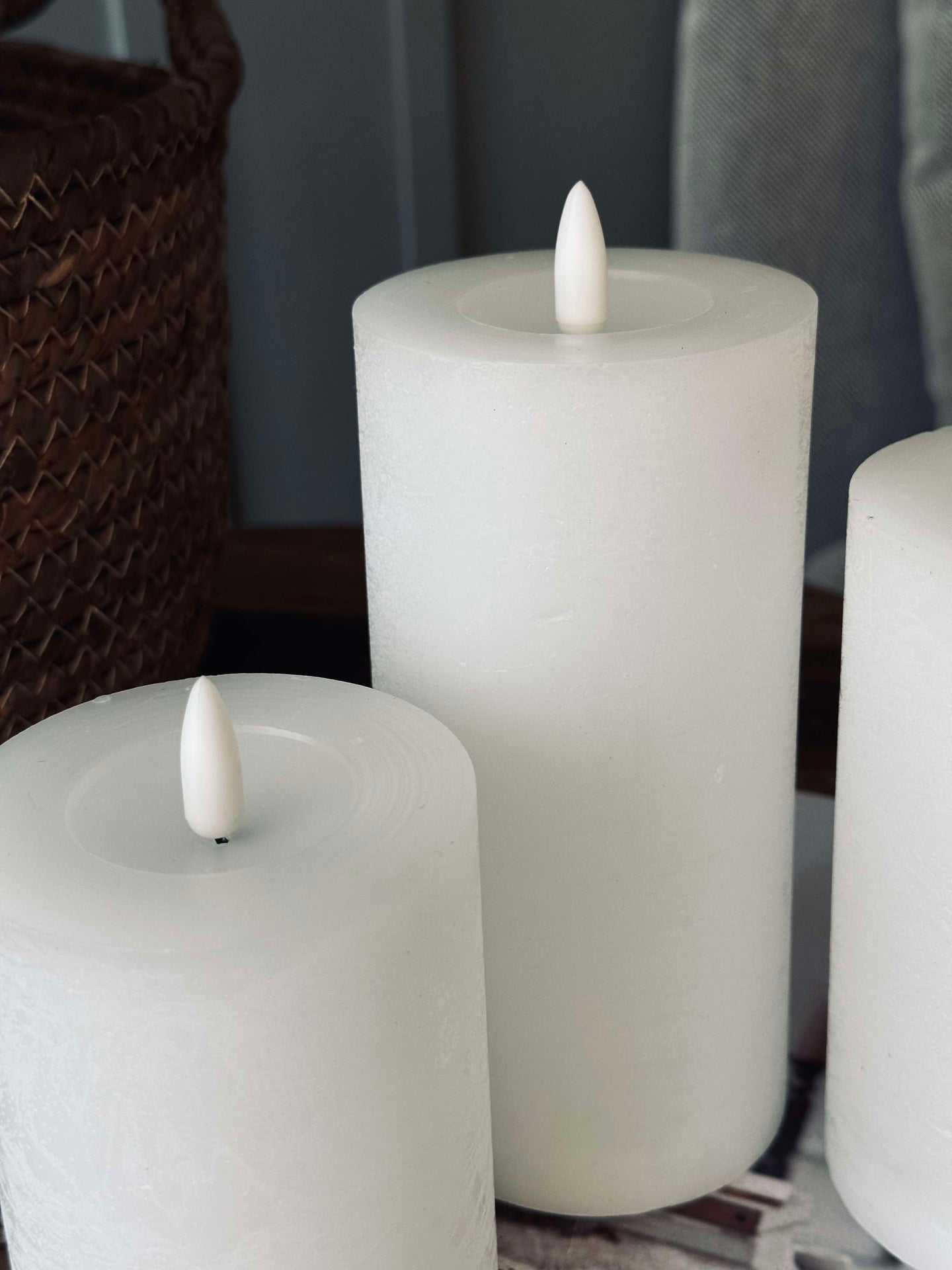LED-Blockkerzen / Weiß rustikal – 3 Stk.