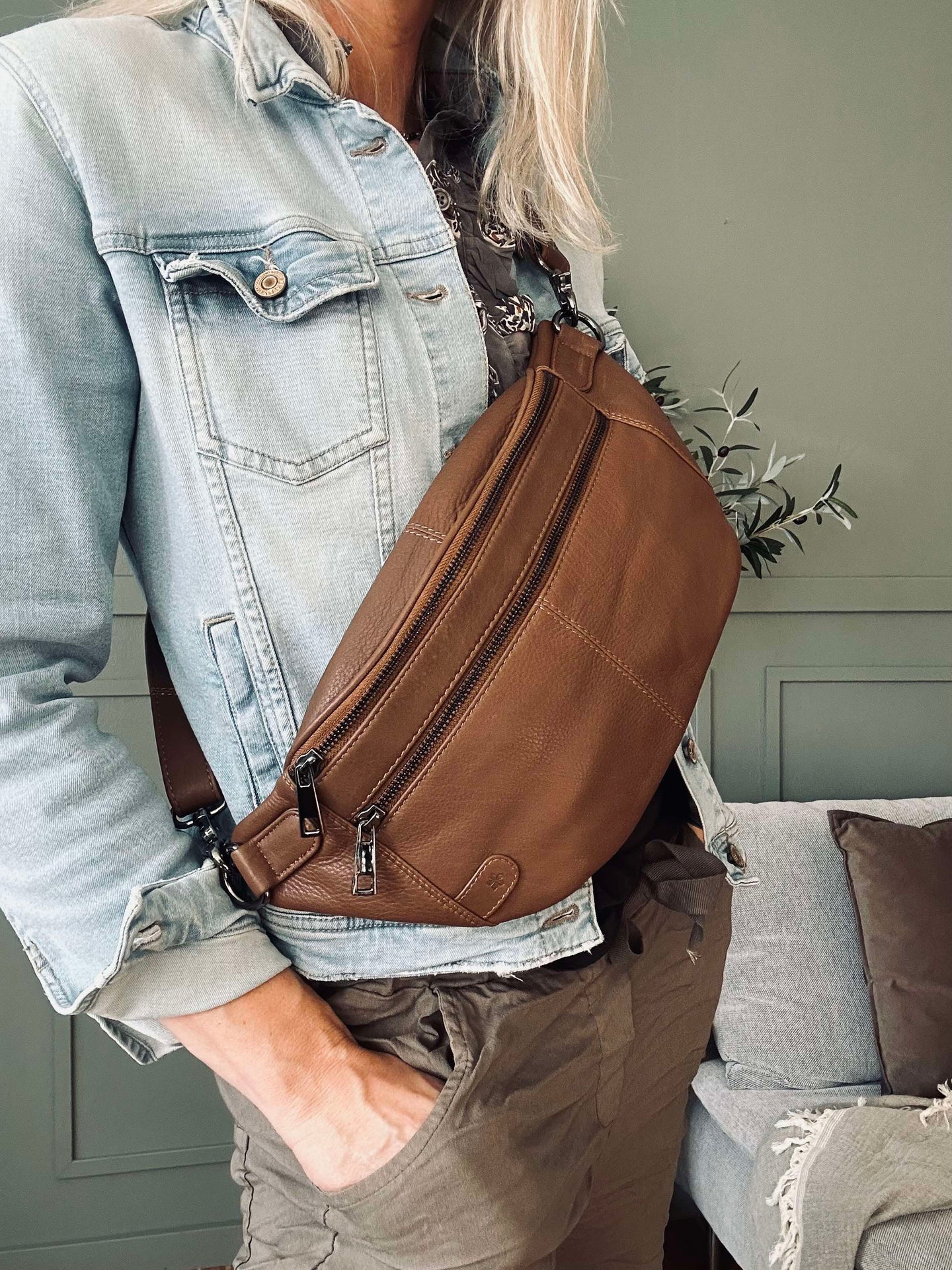 Bumbag Astrid - Braun / Gunmetal