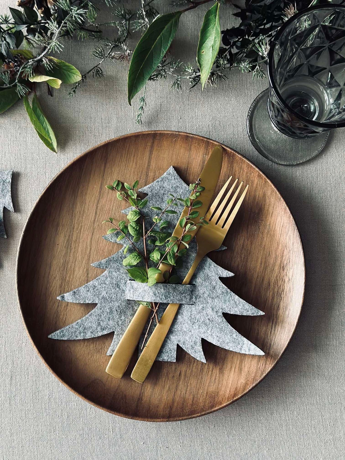 Weihnachtsbaum für Tischdekoration - Grau 4 Stk