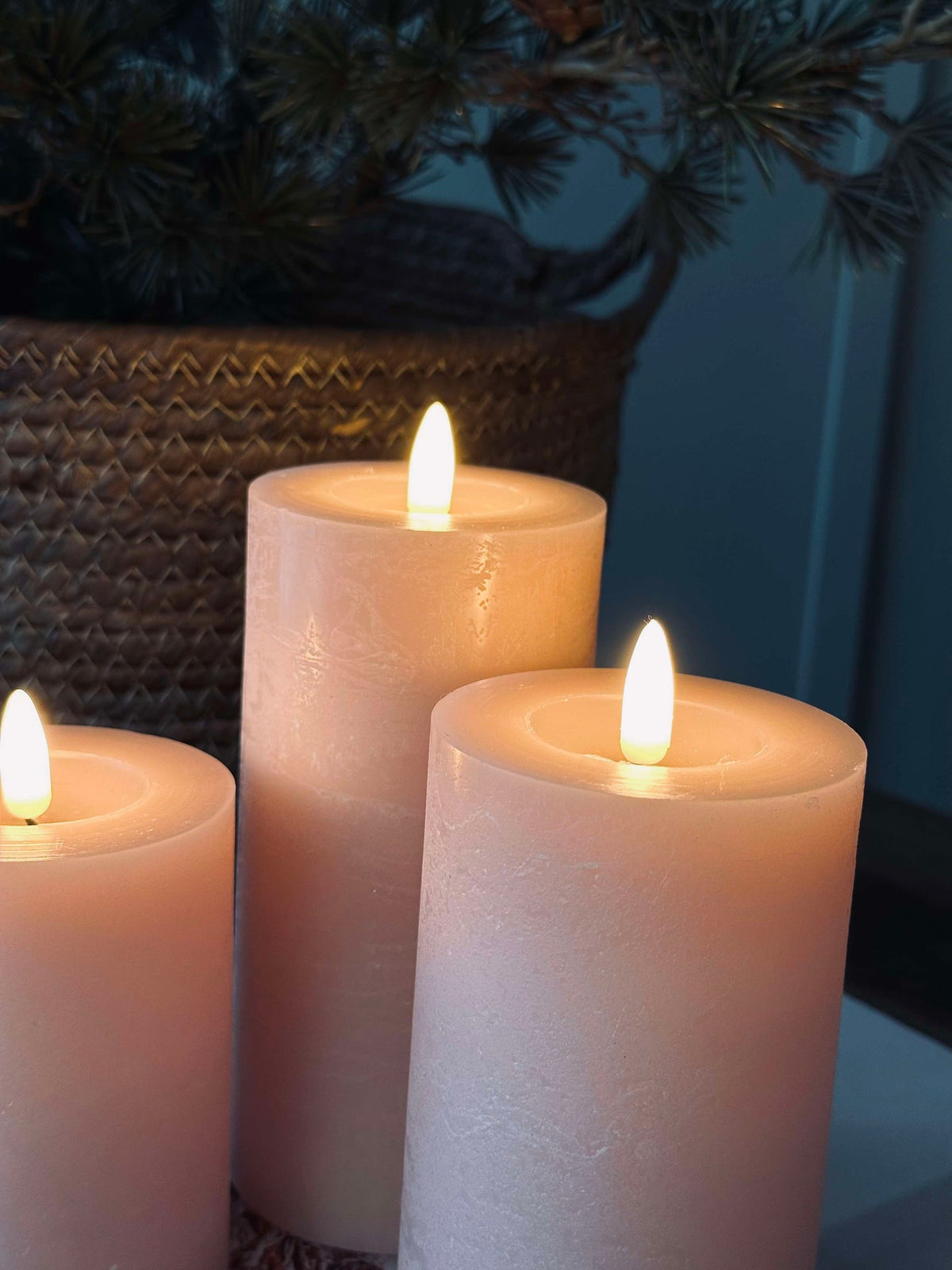 LED Blockkerzen / Rosa – 3 Stk Rustikale Kerzen