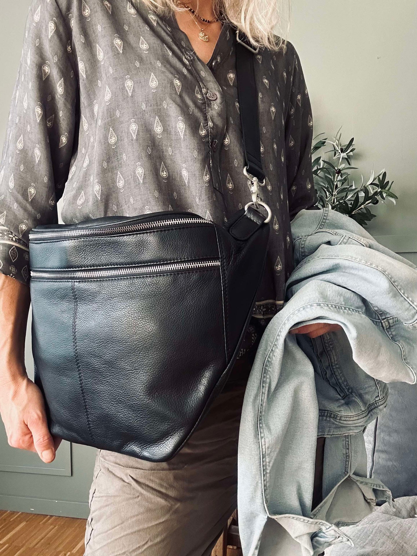 Bumbag BIG Astrid - Schwarz / Silber