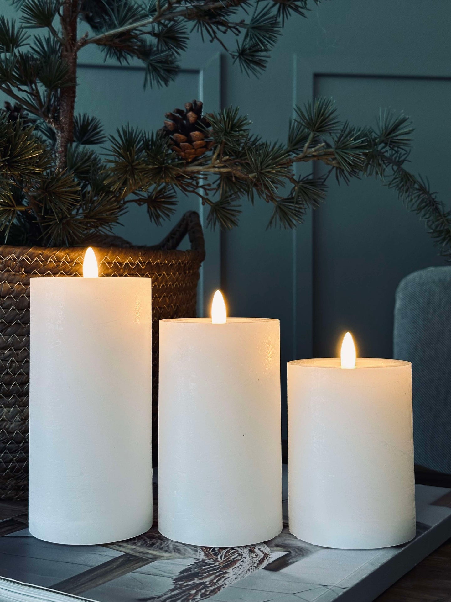 LED-Blockkerzen / Weiß rustikal – 3 Stk.