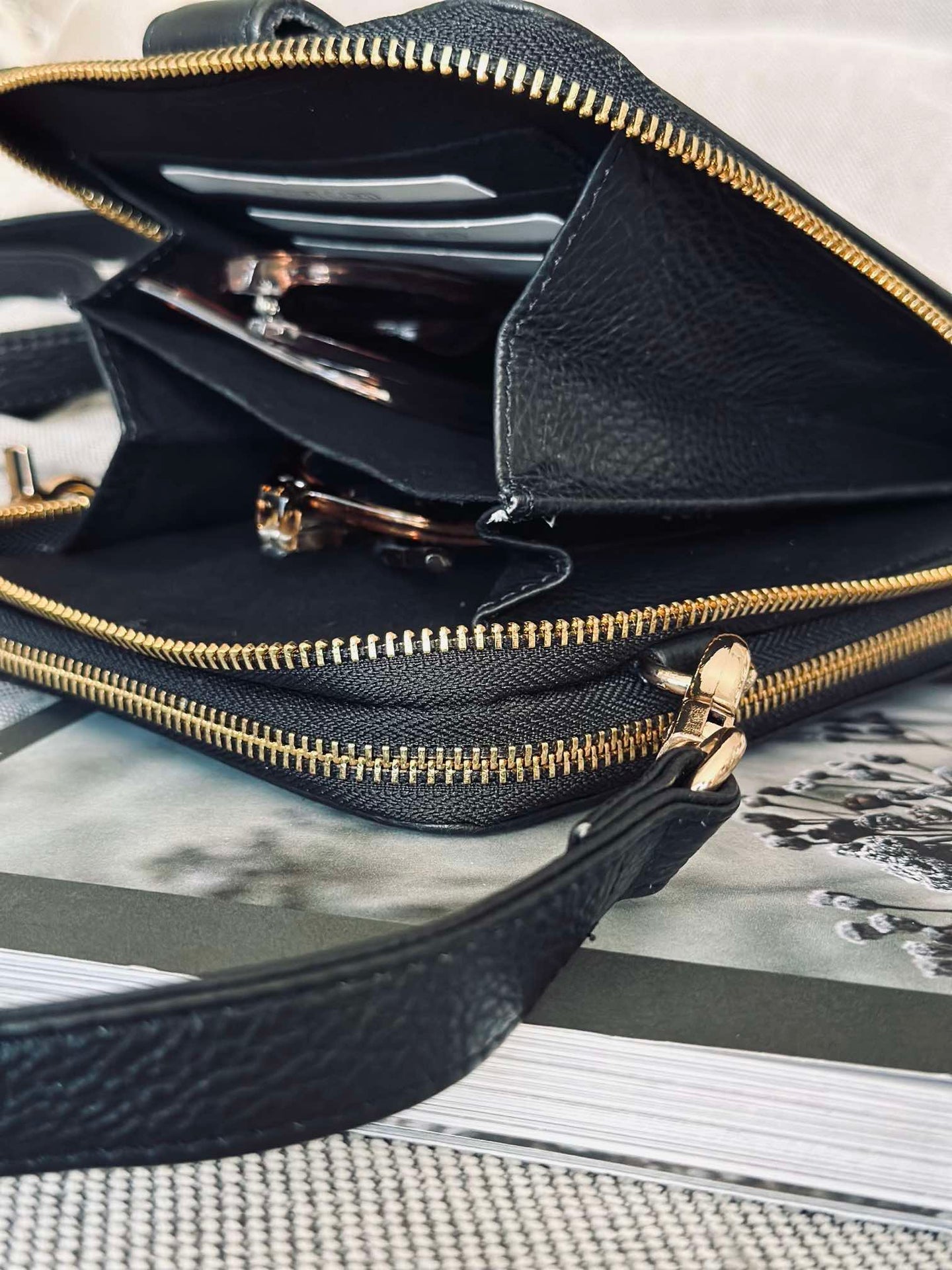 Crossover Posh - Schwarz / Gold