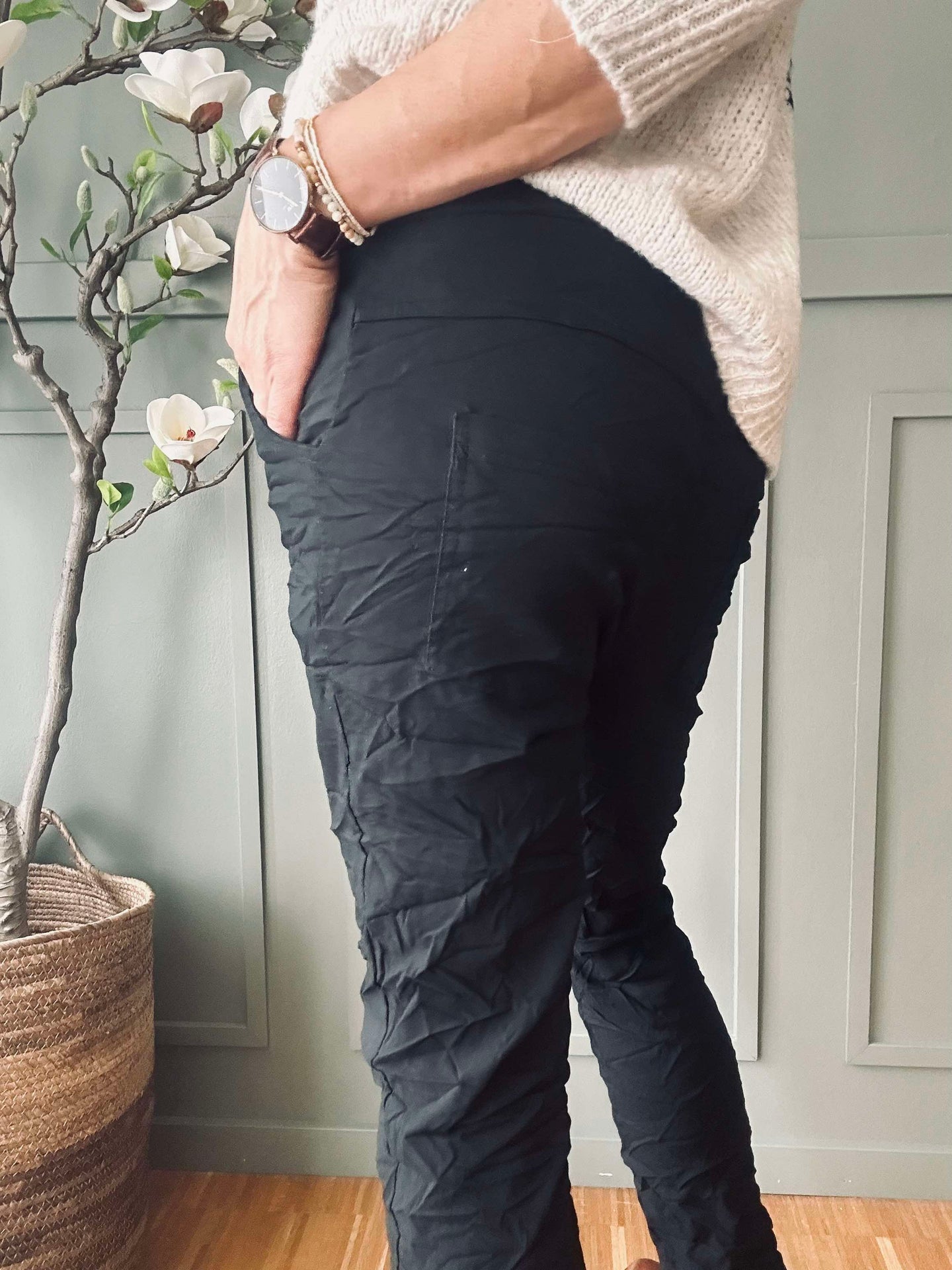 Hose Rosella Black