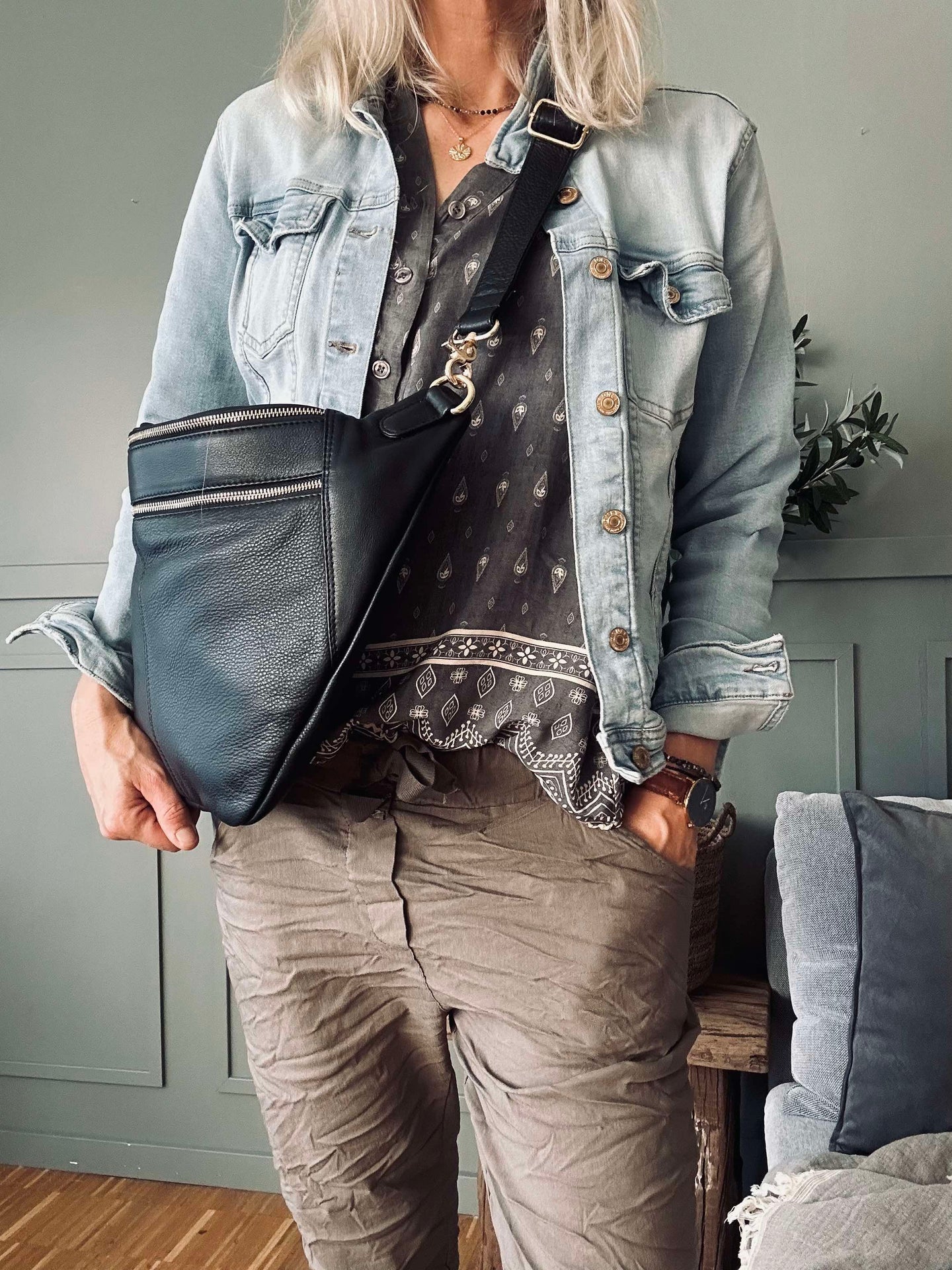 Bumbag BIG Astrid - Schwarz / Gold
