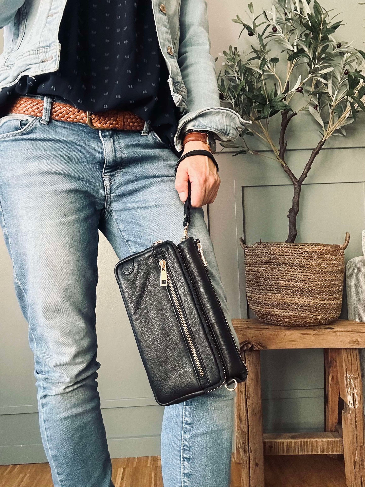 Clutch Deluxe – Black / Gold